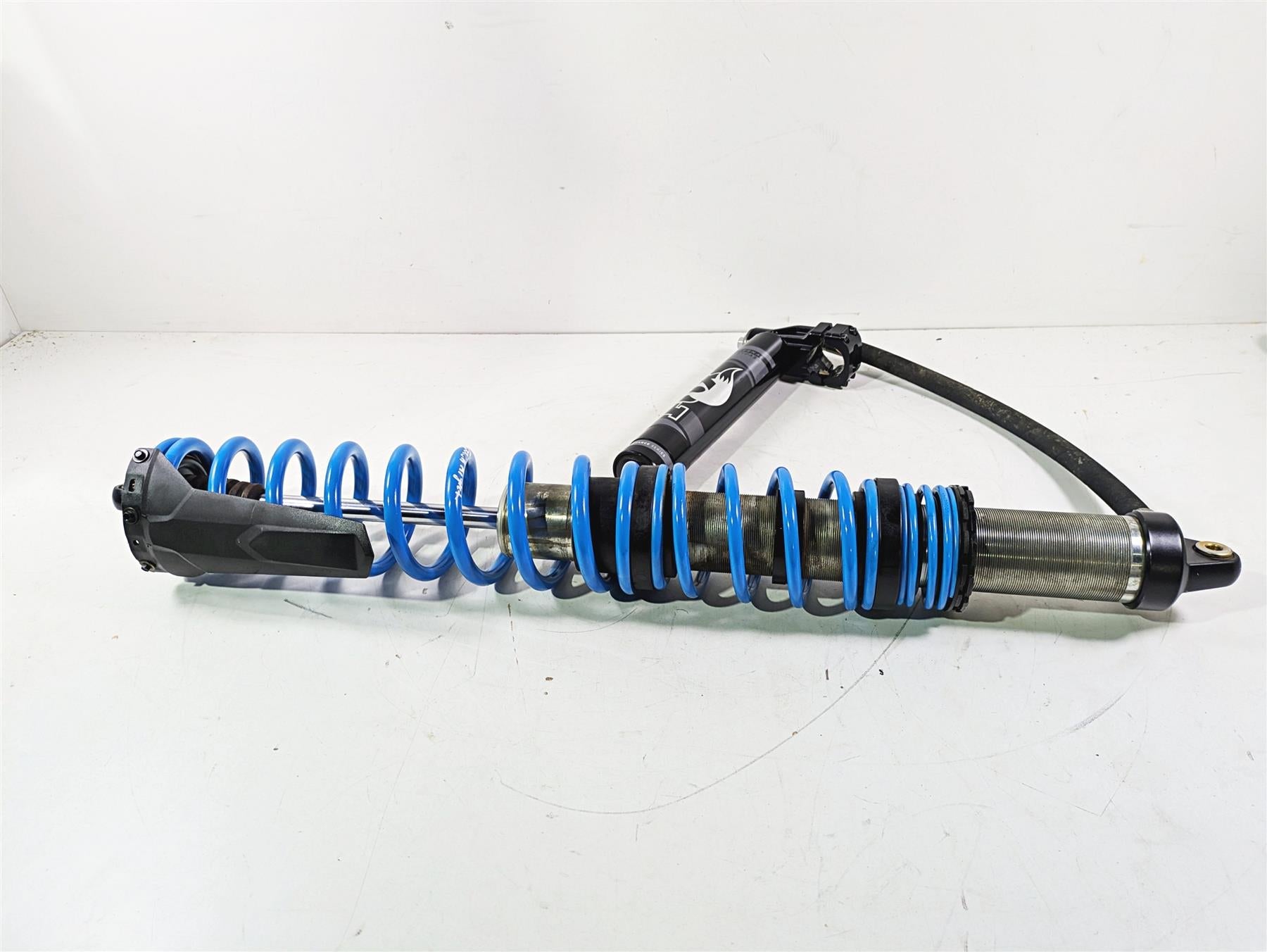 2018 Can Am Maverick X3 XRC Turbo R Right Rear Shock Damper Fox Blue 706002255 {{ shop.shopifyCountryName }} - Mototech271