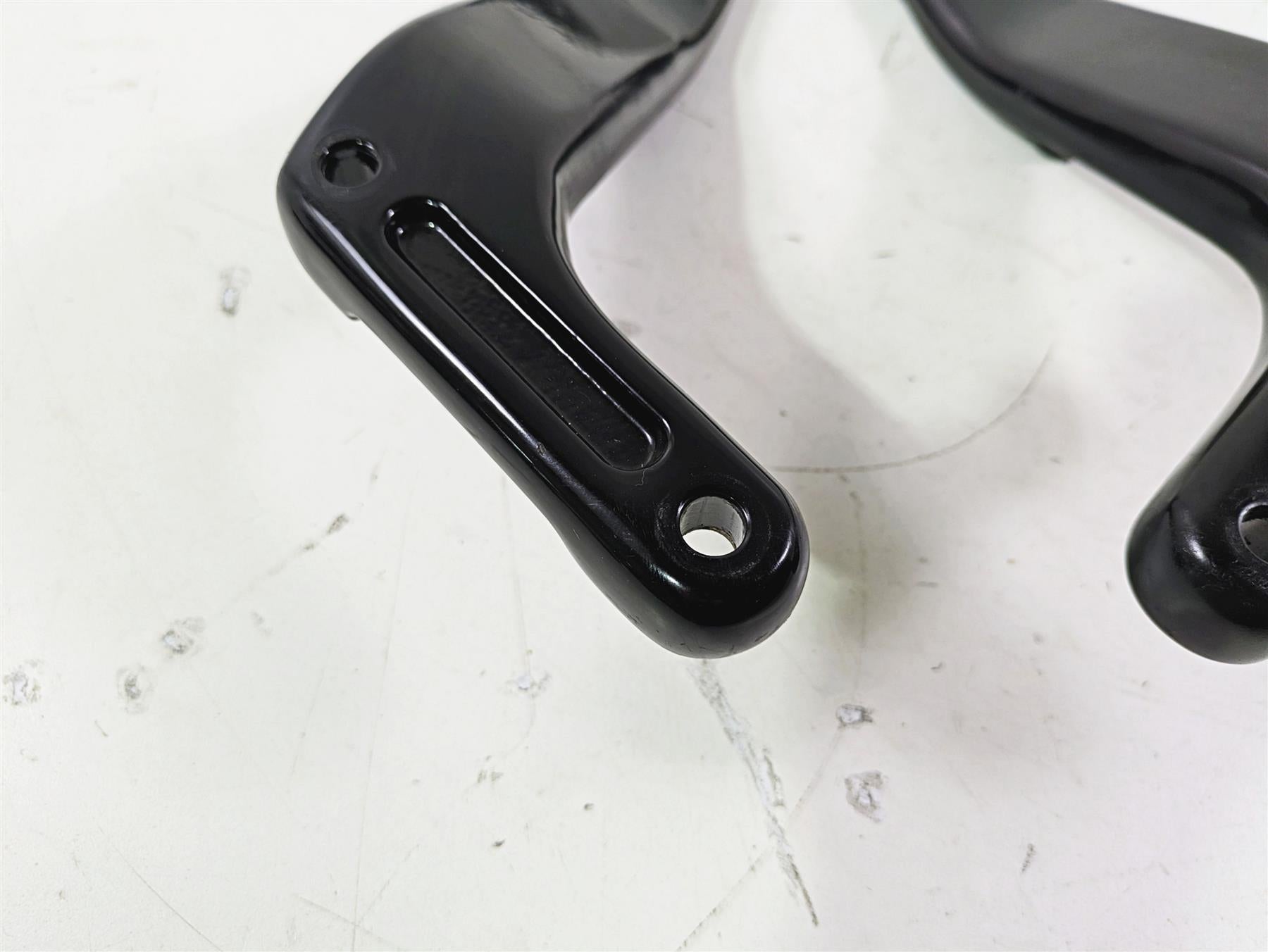 2017 Harley FLS Softail Slim Rear Fender Supports Struts 59904-12BHP 60187-12BHP {{ shop.shopifyCountryName }} - Mototech271