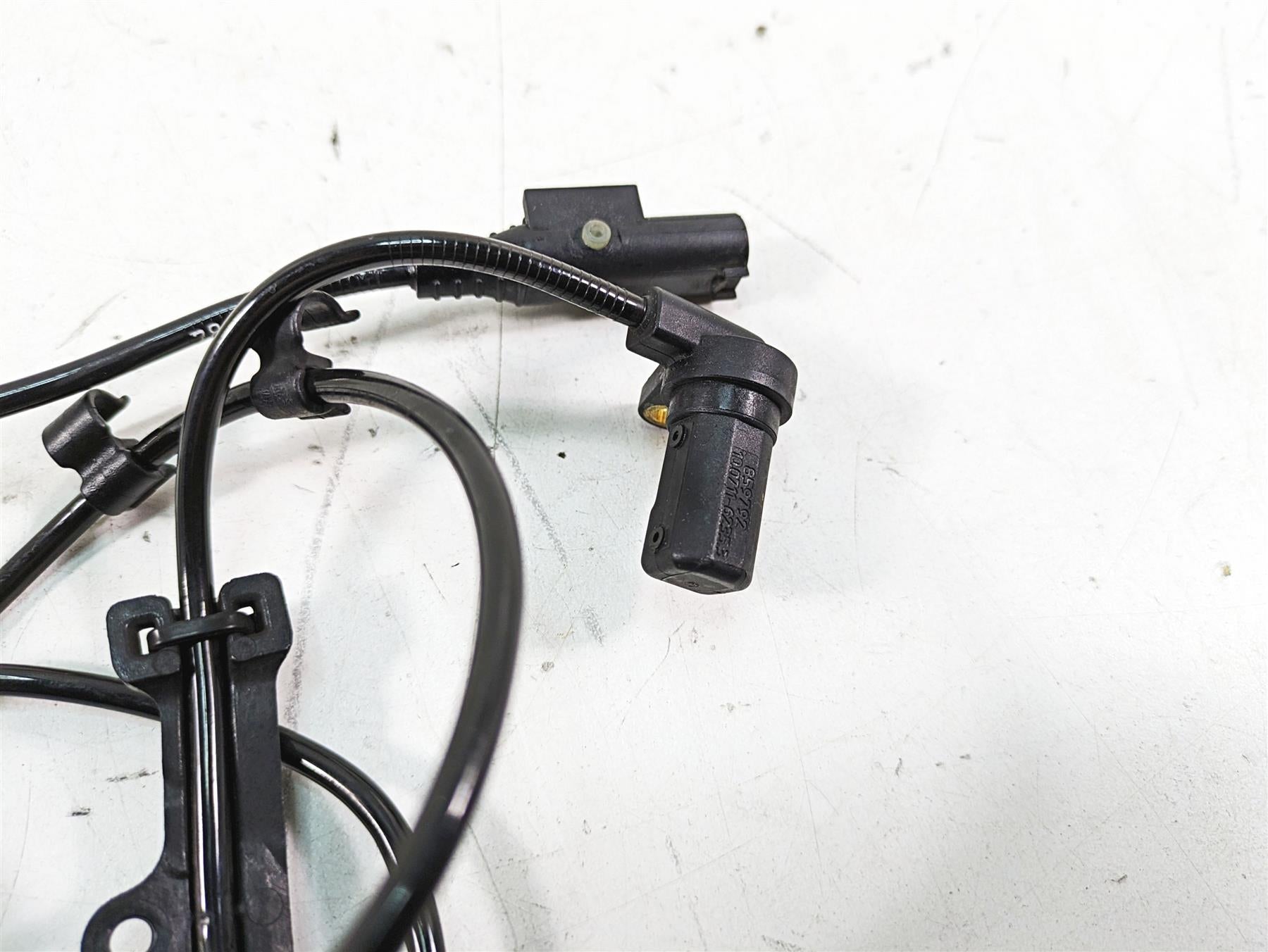 2014 Moto Guzzi California 1400 T Front Abs Brake Wheel Speed Sensor 859792 {{ shop.shopifyCountryName }} - Mototech271