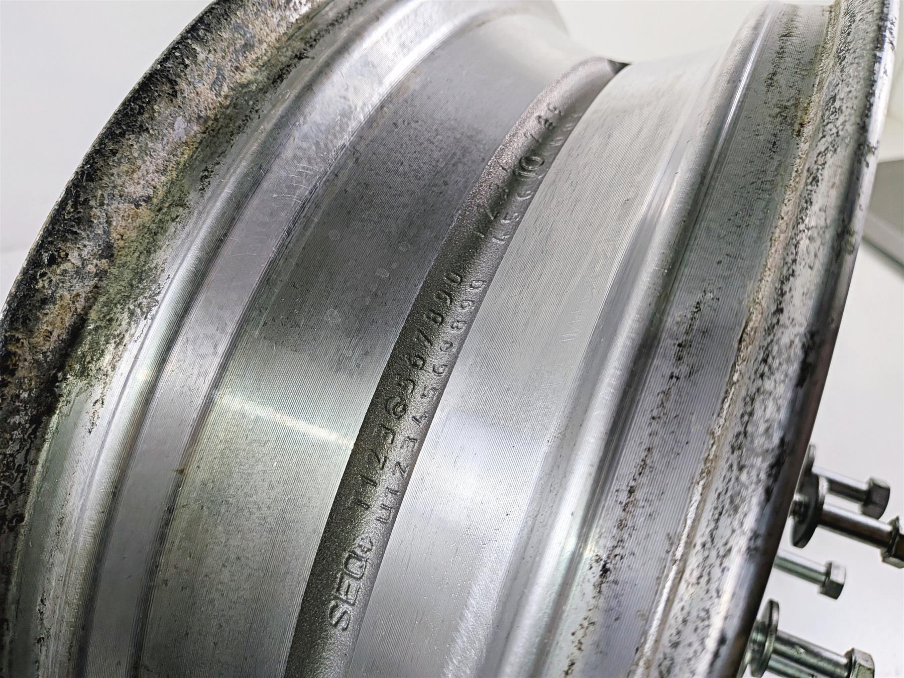 2011 Harley FXDF Dyna Fat Bob Rear Wheel Rim 16x5 Slotted 46717-10 {{ shop.shopifyCountryName }} - Mototech271