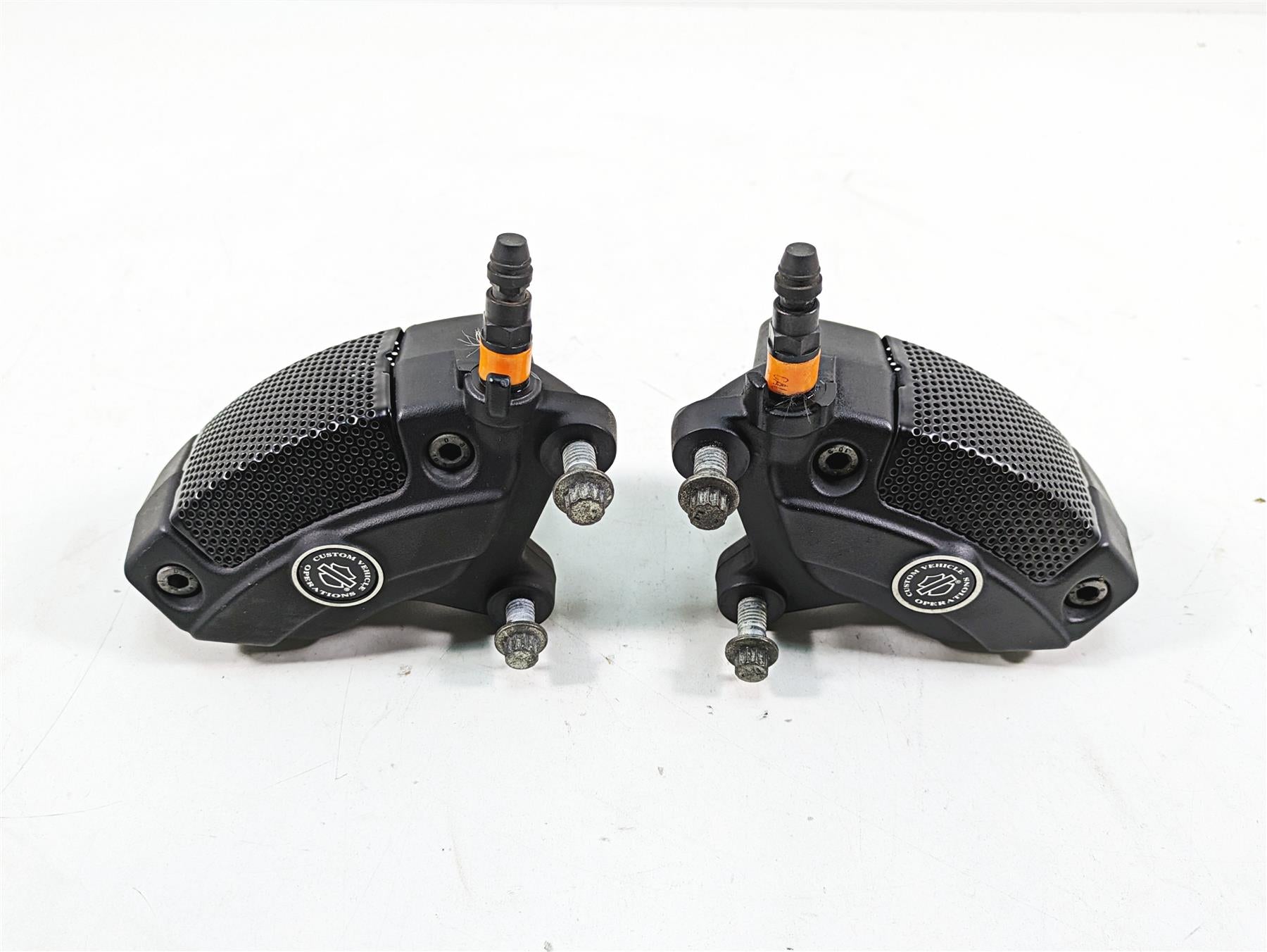 2018 Harley Touring FLHXSE CVO Street Glide Front Brake Caliper Set 41300209 {{ shop.shopifyCountryName }} - Mototech271