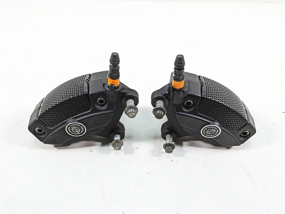 2018 Harley Touring FLHXSE CVO Street Glide Front Brake Caliper Set 41300209 {{ shop.shopifyCountryName }} - Mototech271
