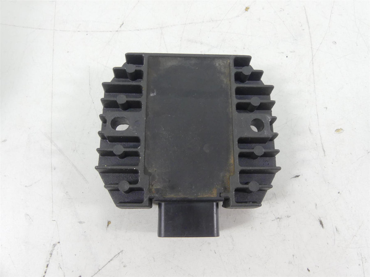 2002 Yamaha XVS1100 V-Star Rectifier Voltage Regulator 5BN-81960-00-00 SH650D-11 {{ shop.shopifyCountryName }} - Mototech271