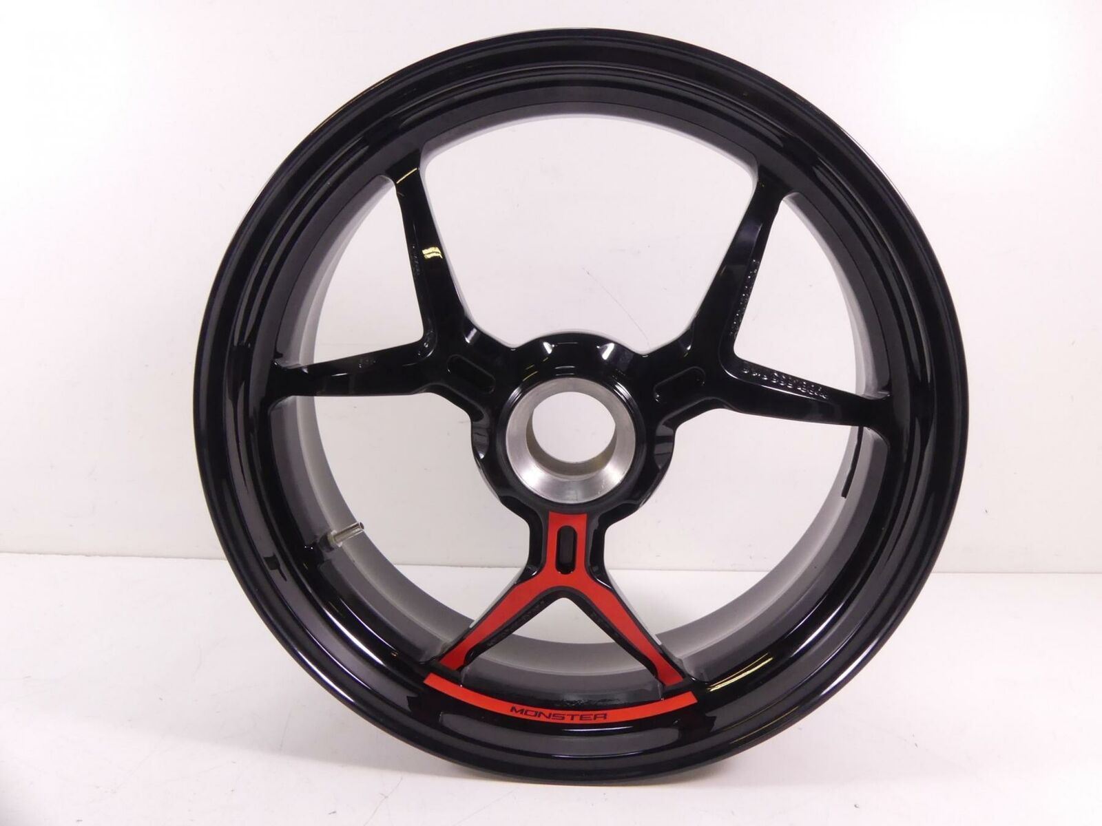 2020 Ducati Monster 1200 S Rear Straight Rim Wheel  17x6 50211663AA