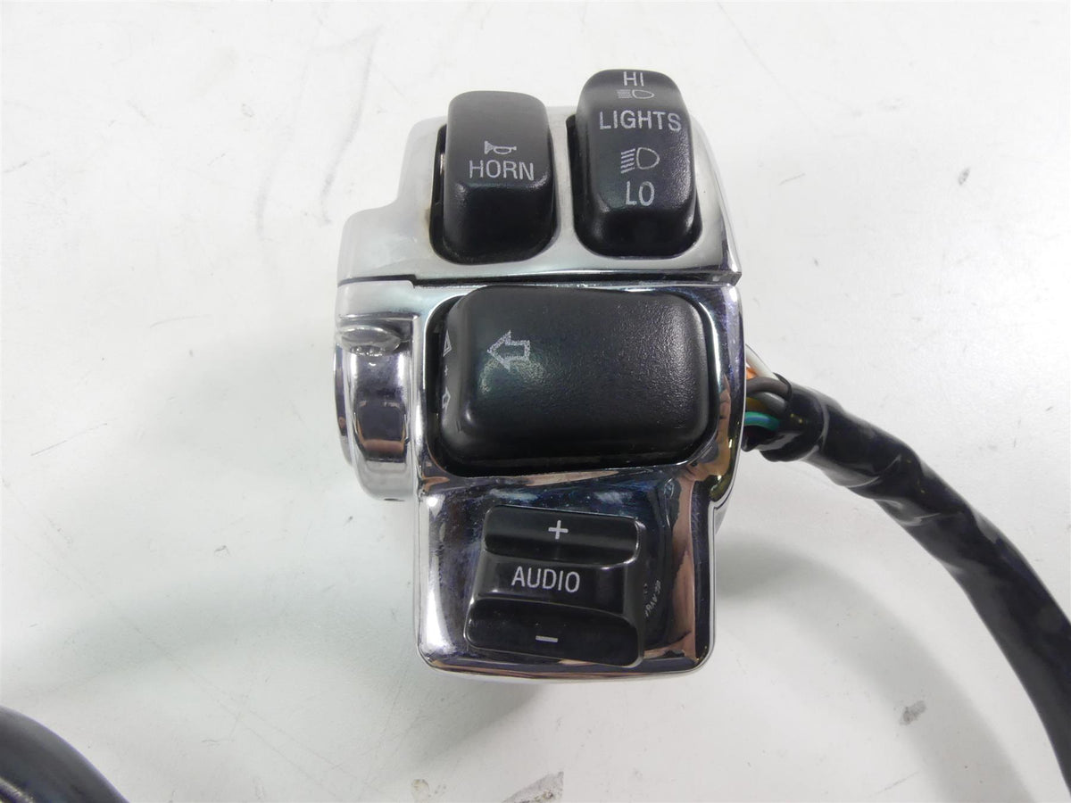 2010 Harley Touring FLHX Street Glide Left Right Chrome Control Switch 71682-06 {{ shop.shopifyCountryName }} - Mototech271
