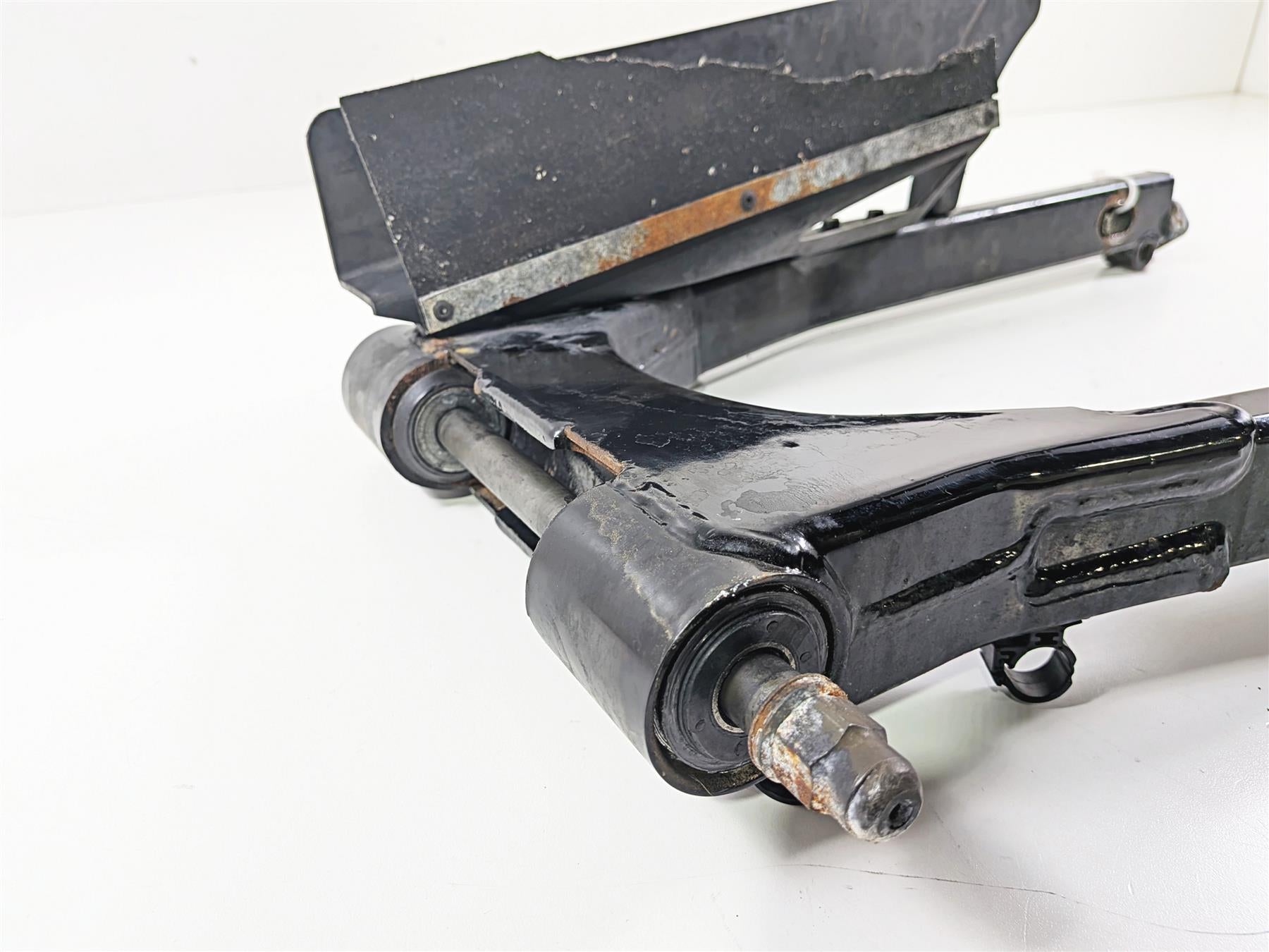 2000 Harley Touring FLHRCI Road King Rear Swingarm Swing Arm 47549-00 {{ shop.shopifyCountryName }} - Mototech271