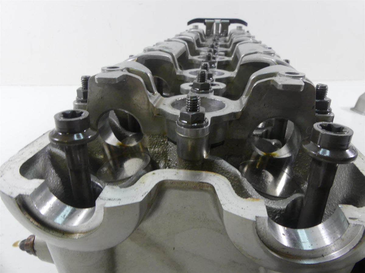 2015 BMW K1600GT K48 Engine Cylinderhead + Valve Cover - Read 11118546019 {{ shop.shopifyCountryName }} - Mototech271