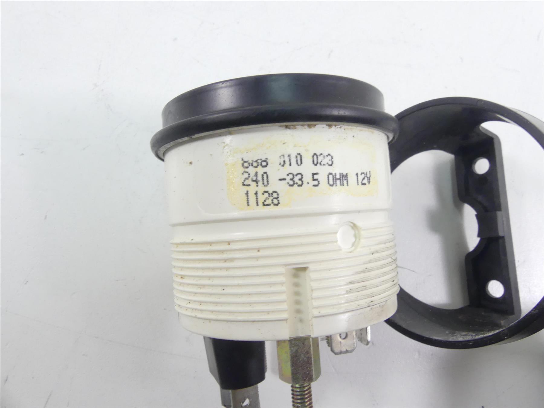 1999 Harley Touring FLHTCUI Electra Glide Oil Pressure Gauge 75032-99B {{ shop.shopifyCountryName }} - Mototech271
