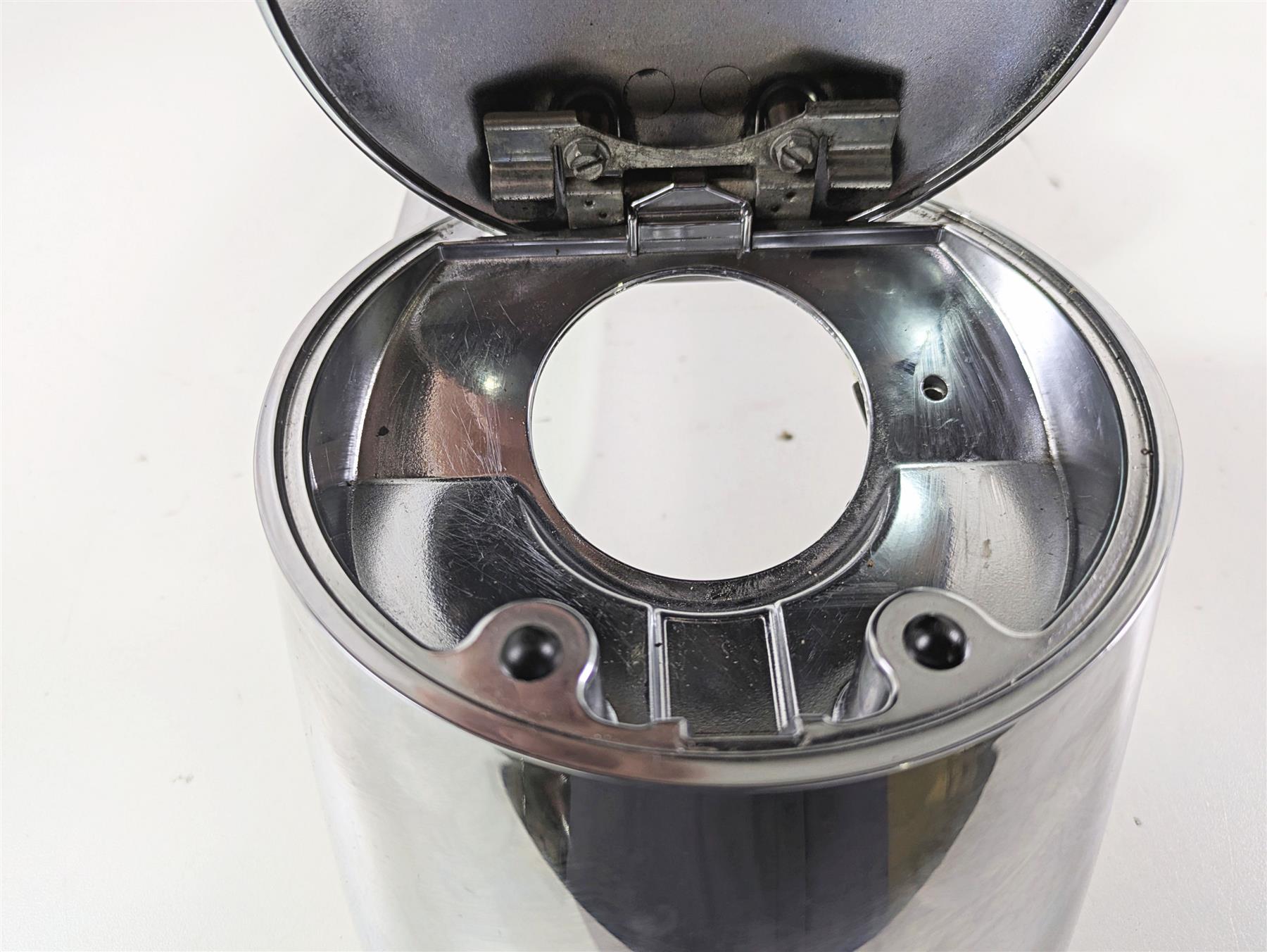 2010 Harley Touring FLHXSE CVO Street Glide Fuel Tank Dash Console 70014-09 {{ shop.shopifyCountryName }} - Mototech271