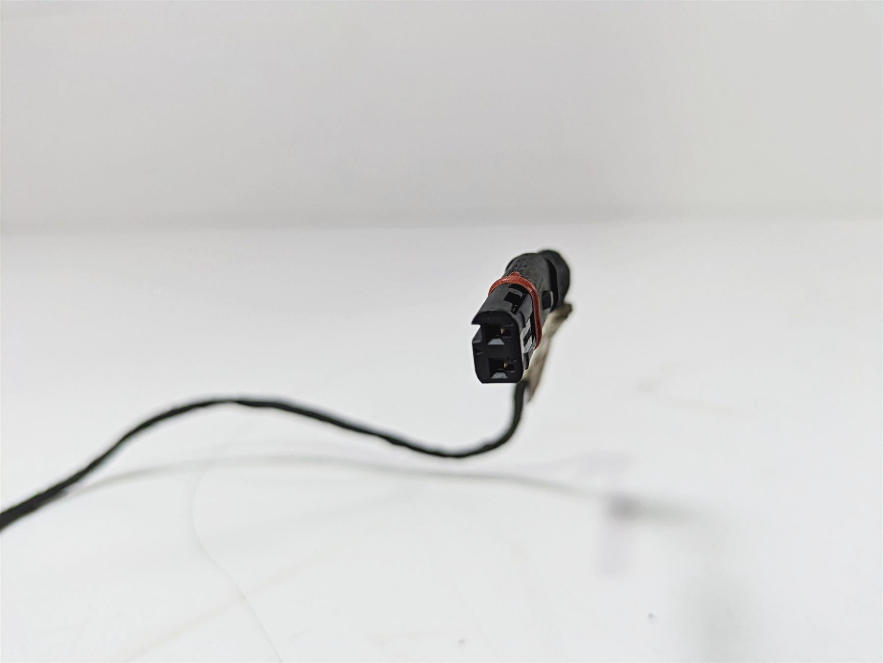 2019 BMW S1000XR K49 Right Side Front Blinker Turn Signal Indicator 63138534352 {{ shop.shopifyCountryName }} - Mototech271