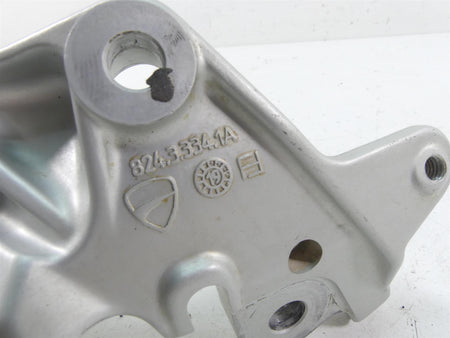 2020 Ducati Multistrada 1260 Enduro Left Rider Footpeg & Shifter Set 82423391AA {{ shop.shopifyCountryName }} - Mototech271