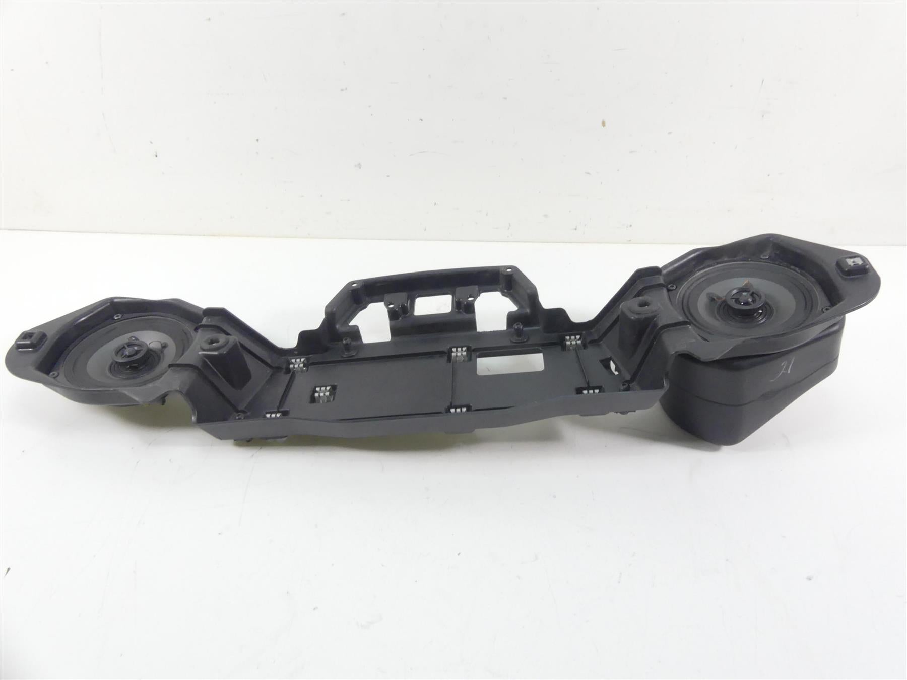 2015 Victory Cross Country Tour Front Support Stay Speaker & Housing Set 5437065 {{ shop.shopifyCountryName }} - Mototech271