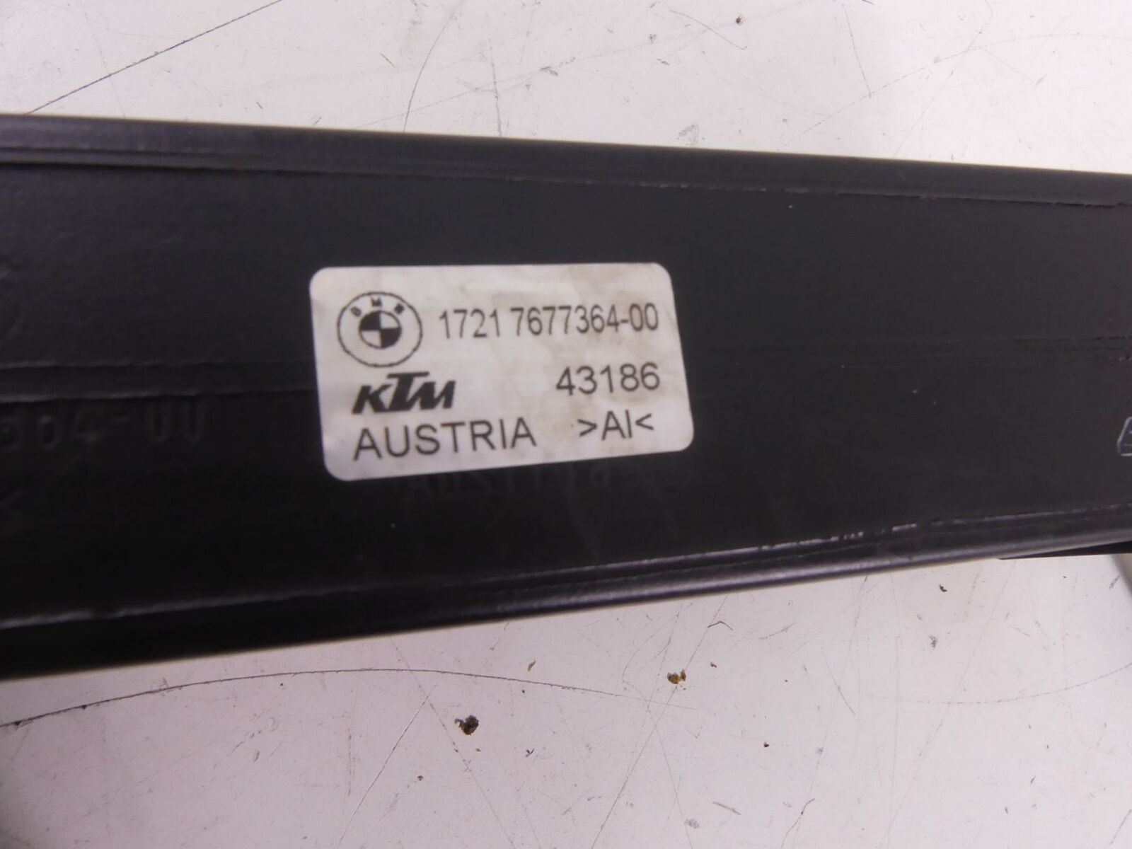 2008 BMW R1200RT K26 Oil Cooler Radiator & Lines 17217719229 {{ shop.shopifyCountryName }} - Mototech271