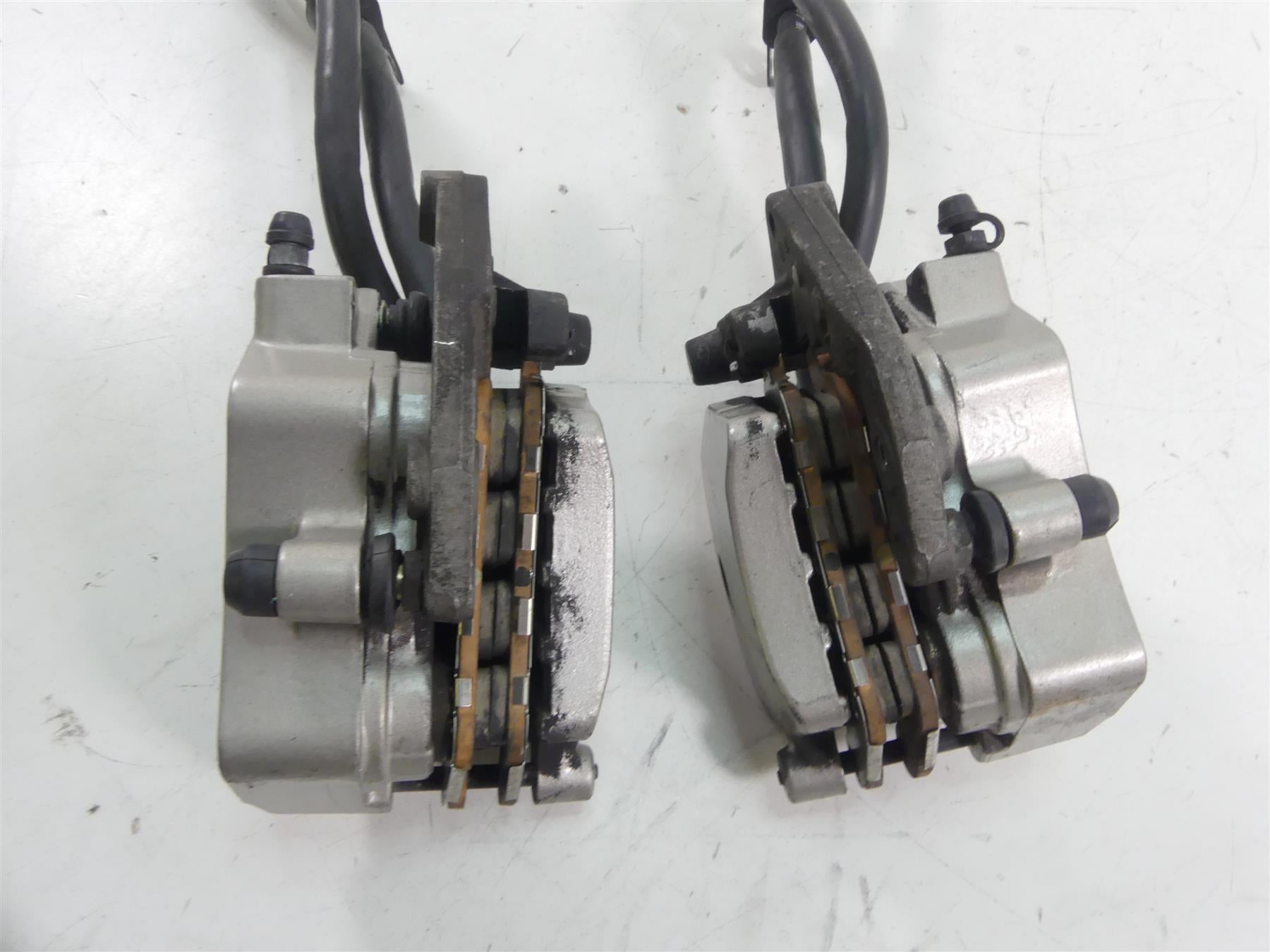 2008 Honda V-Twin VTX1800 N3 Front Nissin Brake Caliper Set 45250-MCV-006 {{ shop.shopifyCountryName }} - Mototech271