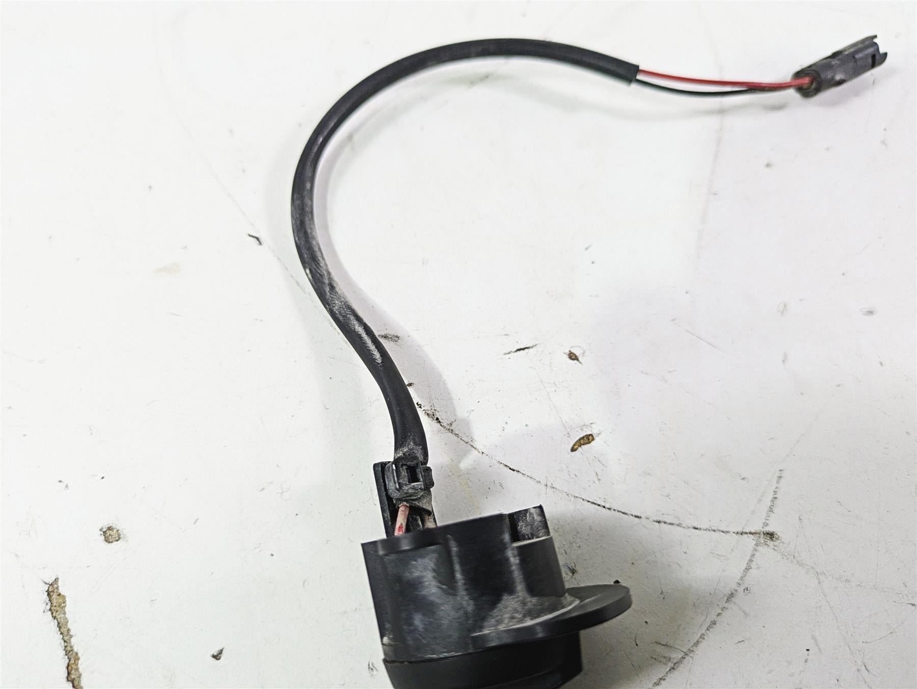 2019 Triumph Speed Triple RS 1050 On Off Ignition Turn Switch {{ shop.shopifyCountryName }} - Mototech271