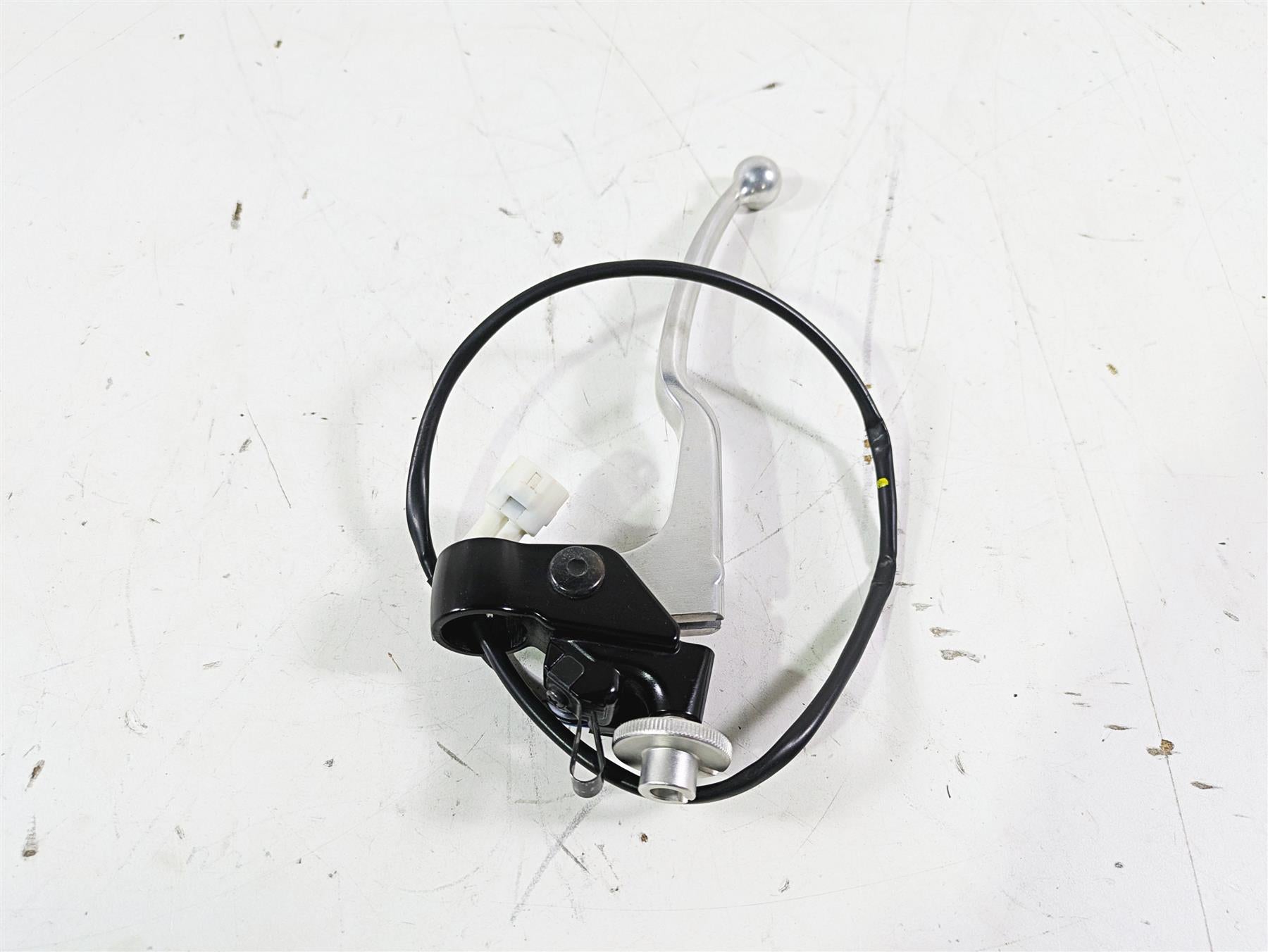 2021 Aprilia RS660 Clutch Perch & Straight Lever & Safety Switch 2B003552 {{ shop.shopifyCountryName }} - Mototech271