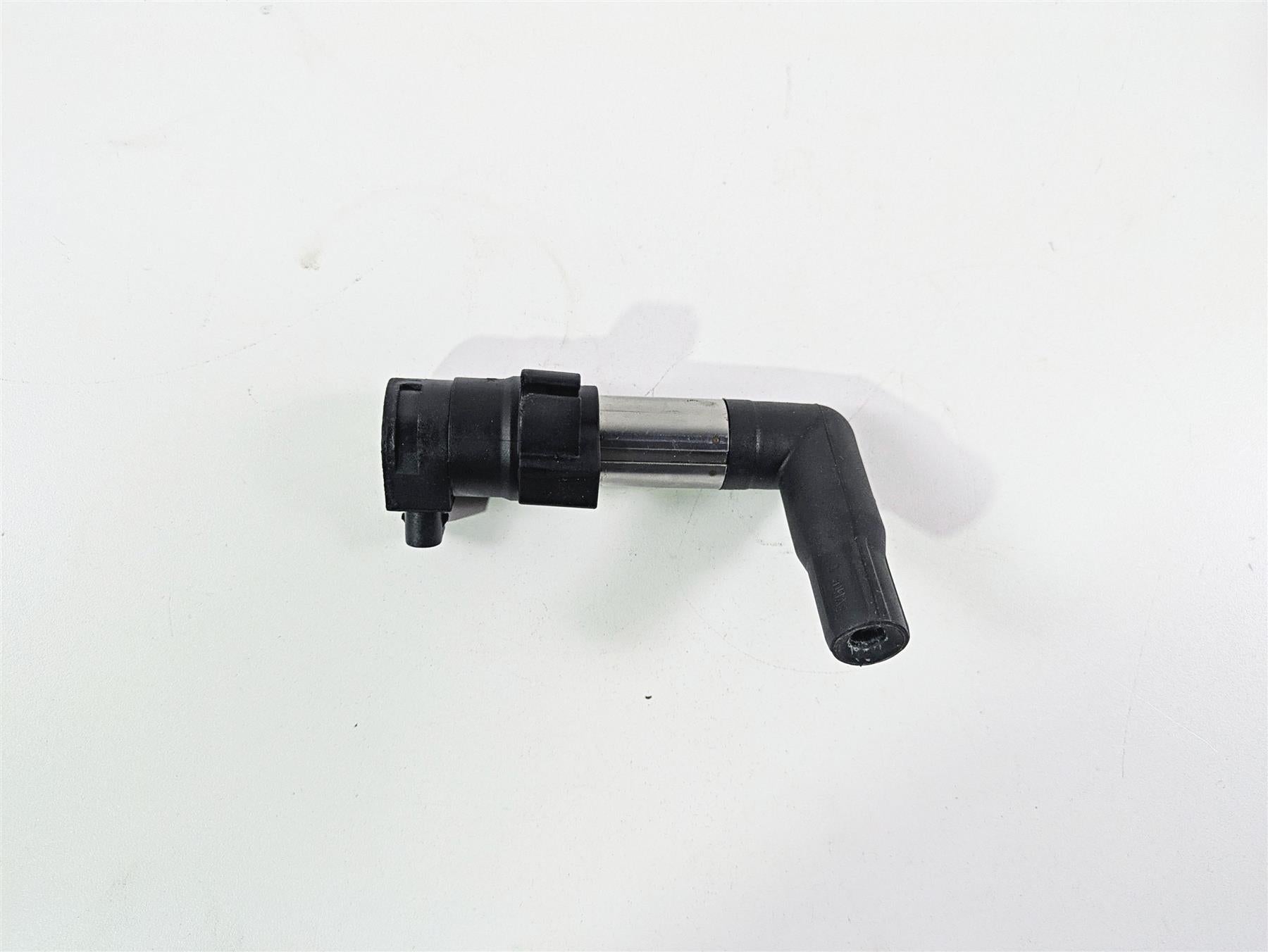 2022 BMW RnineT Pure K22 Eldor Angled Ignition Coil Left 12138565079 {{ shop.shopifyCountryName }} - Mototech271