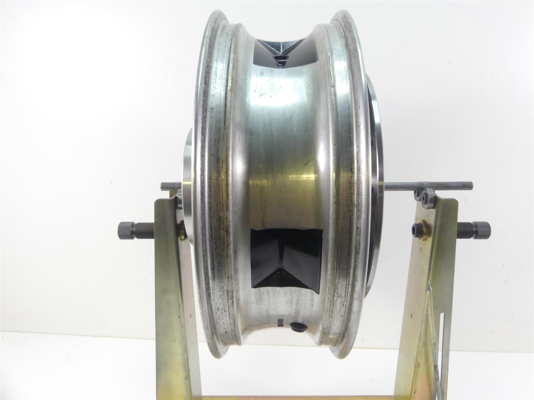 2013 Harley Touring FLHX Street Glide Straight Rear 16x5 Wheel Rim 40900194 {{ shop.shopifyCountryName }} - Mototech271