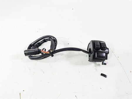 2008 Harley FLSTC 105TH Softail Heritage Right Hand Control Switch Read 71684-06 {{ shop.shopifyCountryName }} - Mototech271
