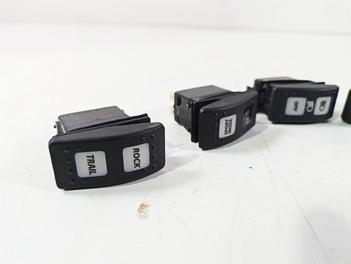 2018 Can Am Maverick X3 XRC Turbo R DPS Light Front Lock Switch 710004492 {{ shop.shopifyCountryName }} - Mototech271