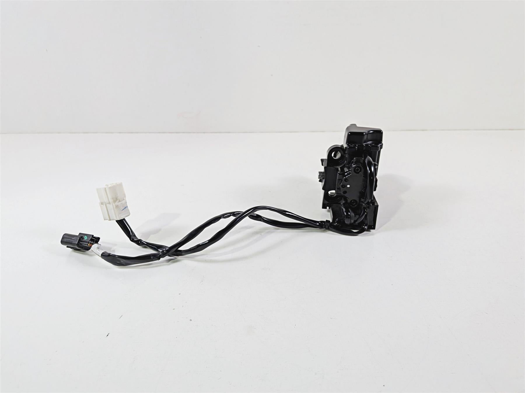 2024 Kawasaki EX500 Ninja 40th An. Ignition Switch - No Fob Key 27048-5321 {{ shop.shopifyCountryName }} - Mototech271
