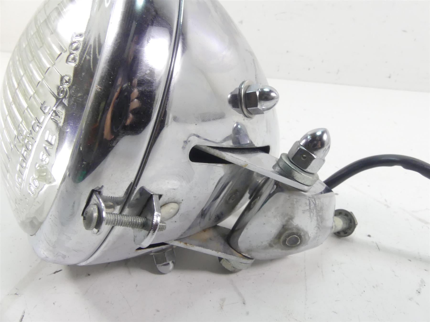 2004 Harley Softail FXSTD SE CVO Deuce Oem Headlight Head Light Lamp 69715-05A {{ shop.shopifyCountryName }} - Mototech271