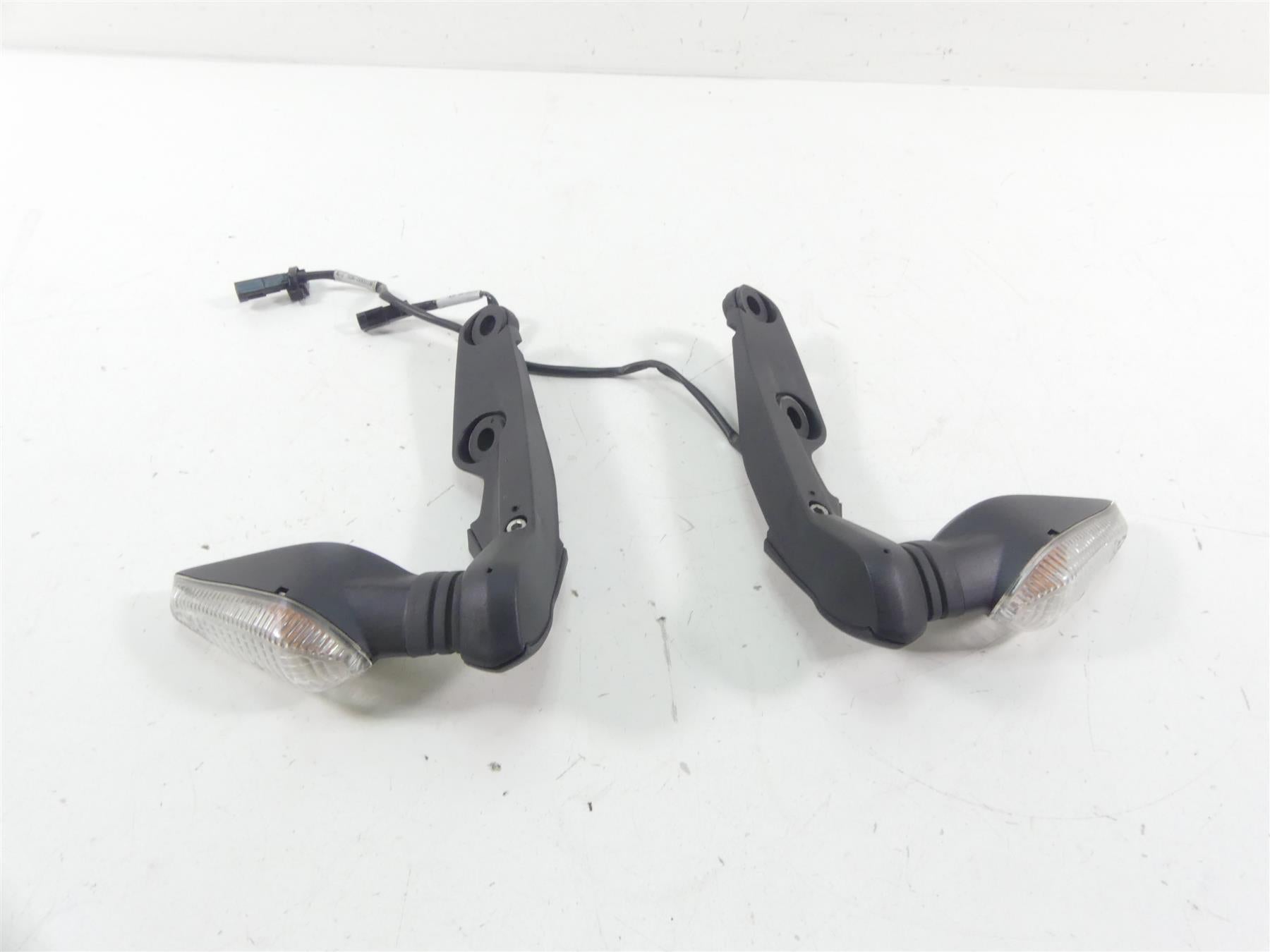 2015 Ducati Monster 1200 S Rear Turn Signal Blinker Set - Read 53010236 53010226