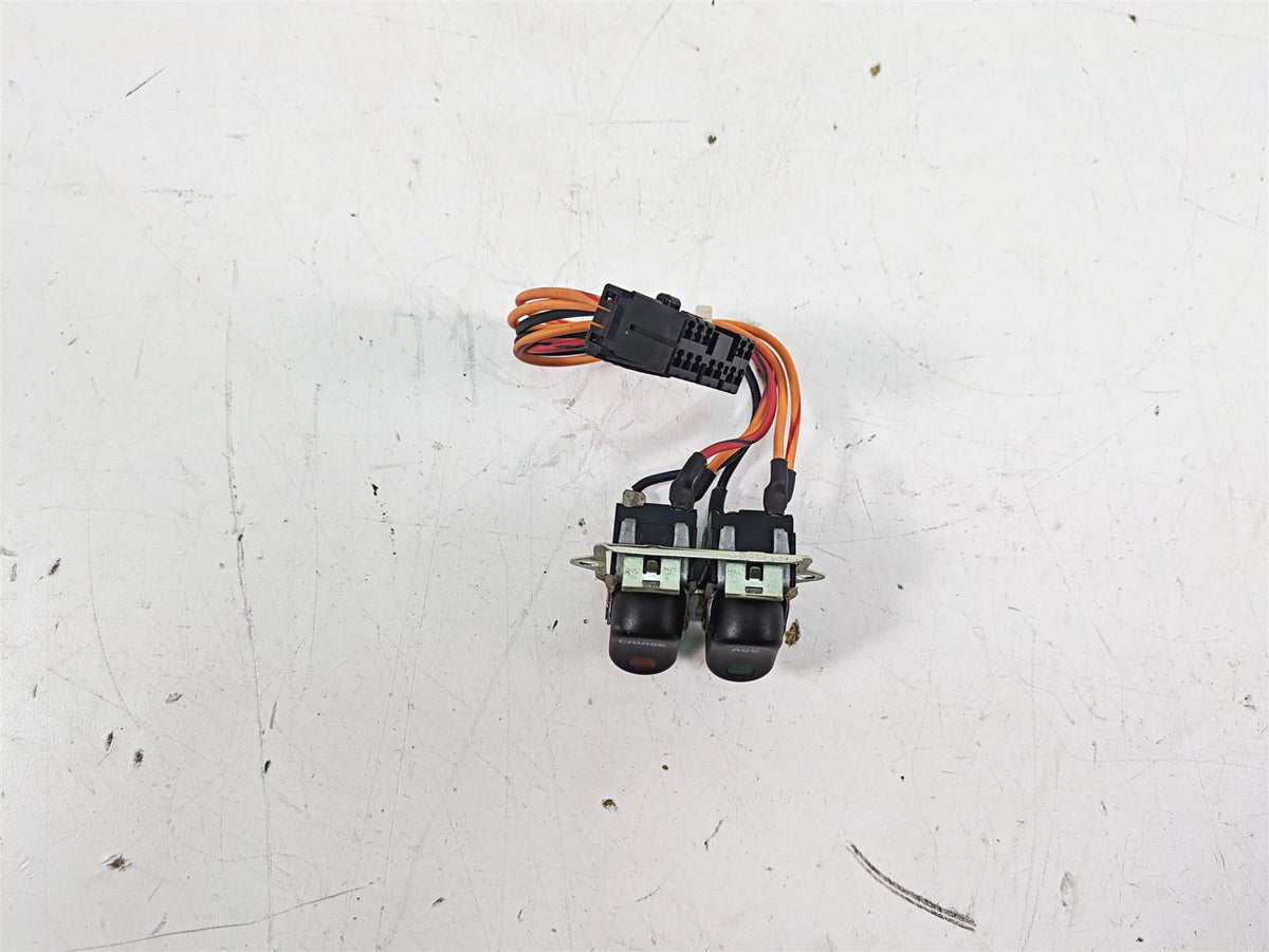 2013 Harley Touring FLHX Street Glide Cruise Auxiliary Switch Set 70219-08 {{ shop.shopifyCountryName }} - Mototech271