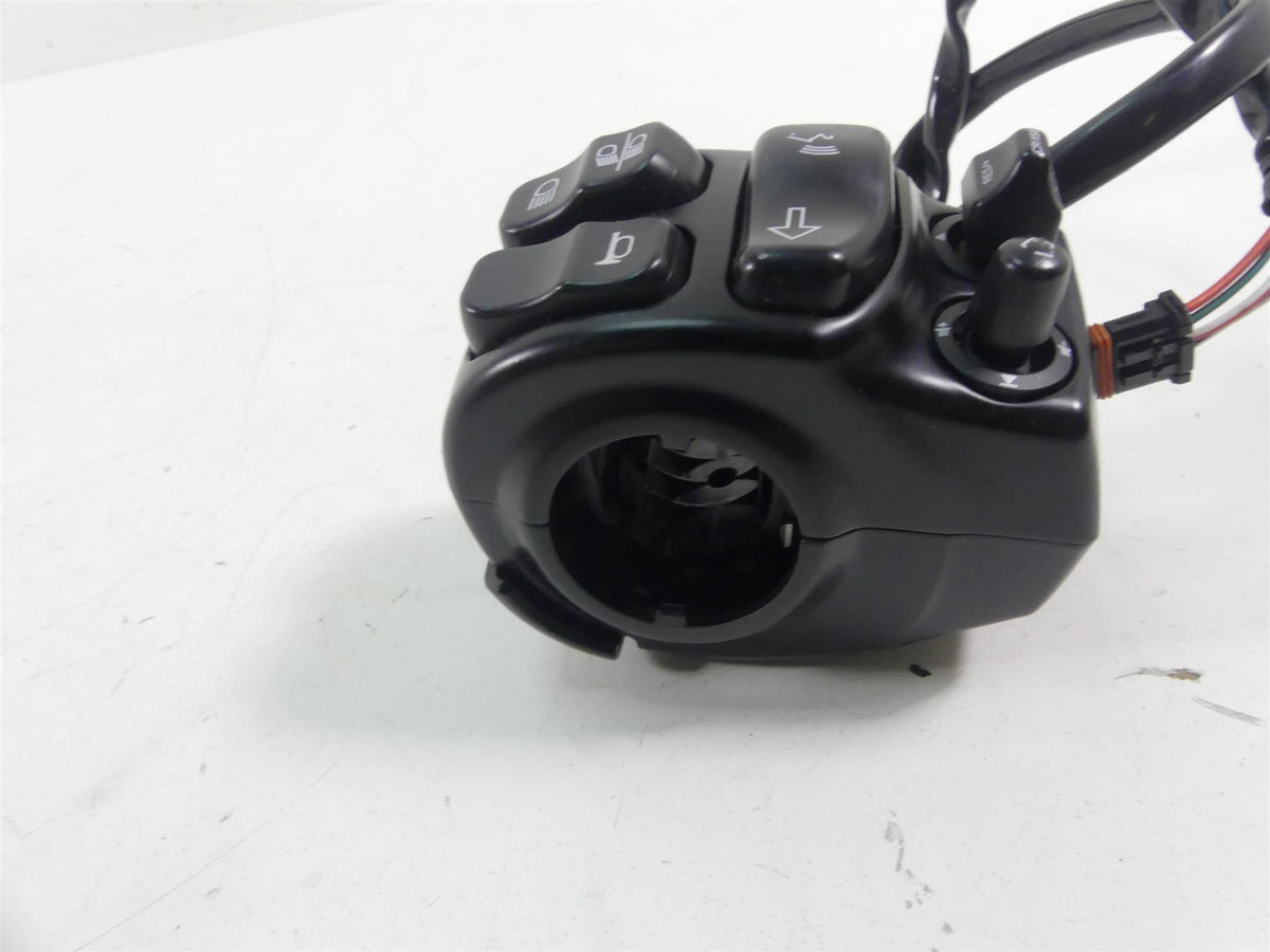 2017 Harley Touring FLHTKL Electra Glide Left Hand Control Switch 71500128 {{ shop.shopifyCountryName }} - Mototech271