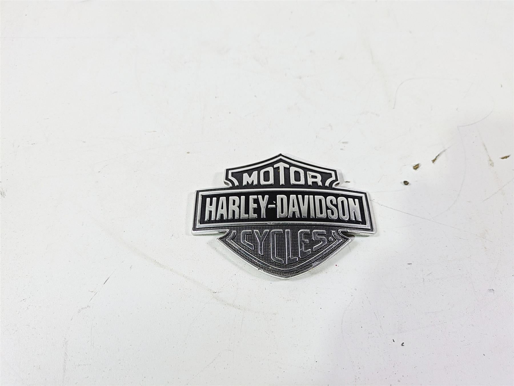 2014 Harley FLS Softail Slim Right Side Fuel Gas Tank Emblem 61400056 {{ shop.shopifyCountryName }} - Mototech271