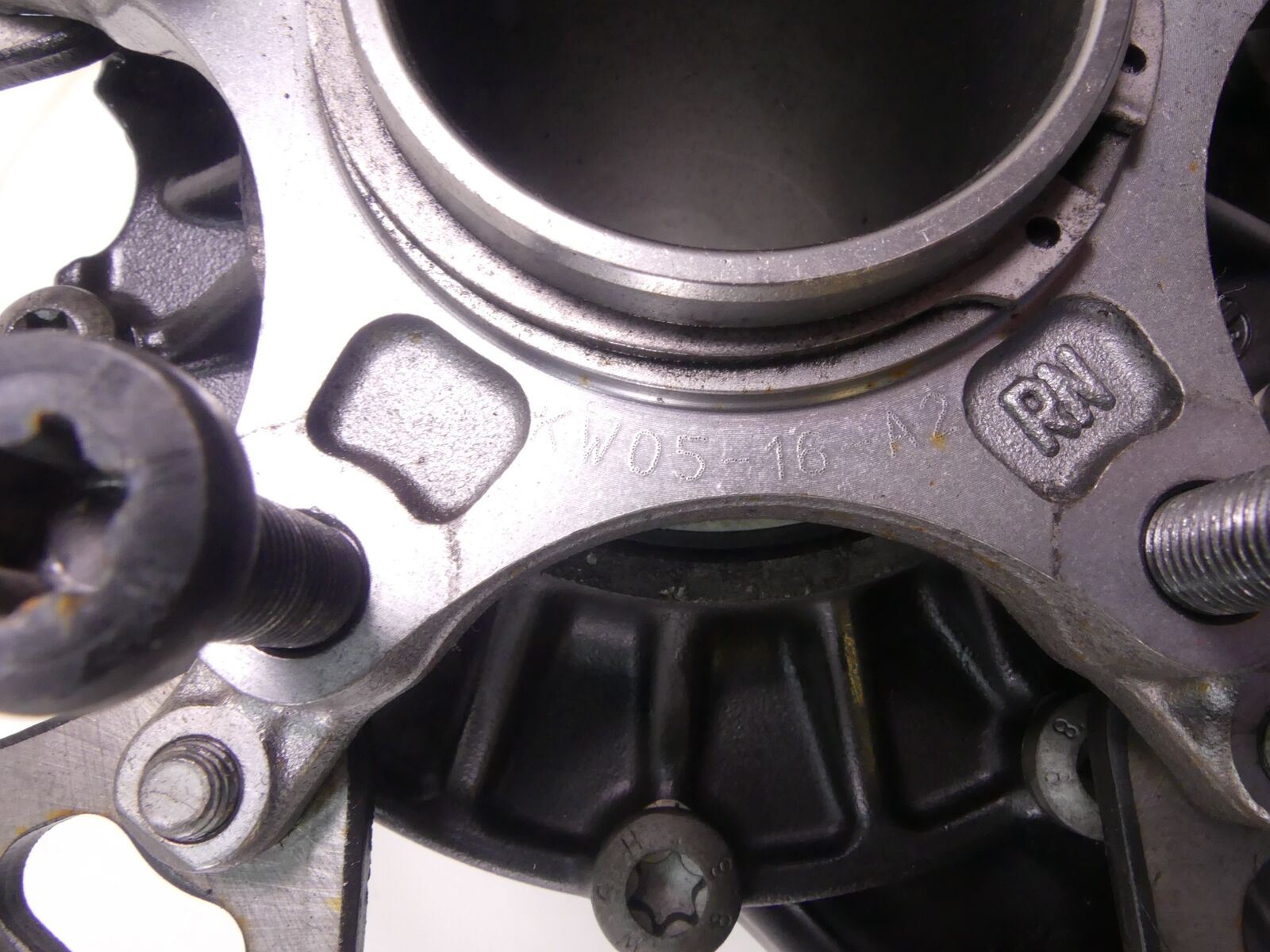 2016 BMW R1200RS K54 Differential Gear Box 31:11=2,82 Ratio 33748546093 {{ shop.shopifyCountryName }} - Mototech271