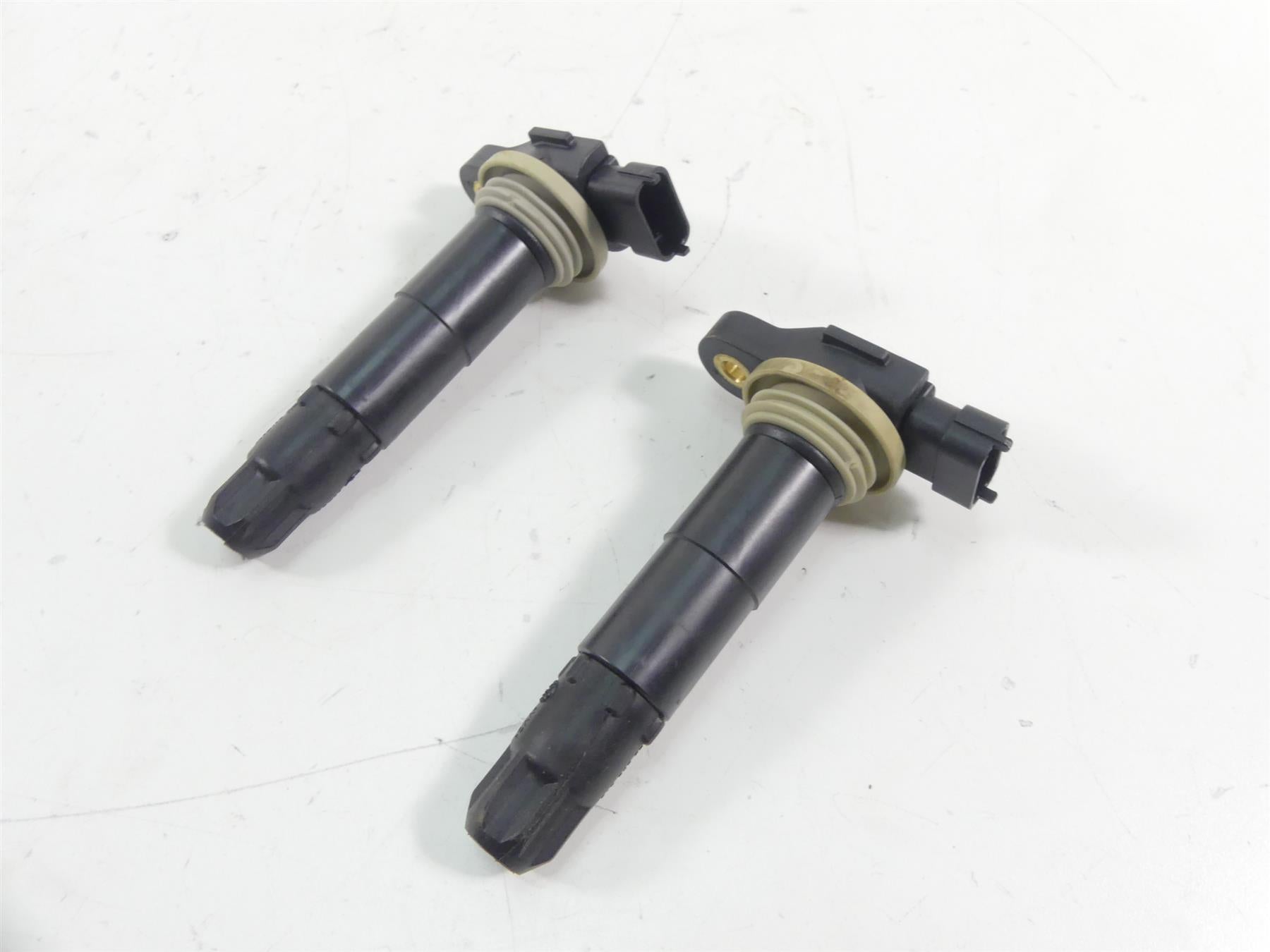 2015 Eric Buell Racing 1190SX Beru Ignition Coil Set 665817 0040100084 {{ shop.shopifyCountryName }} - Mototech271