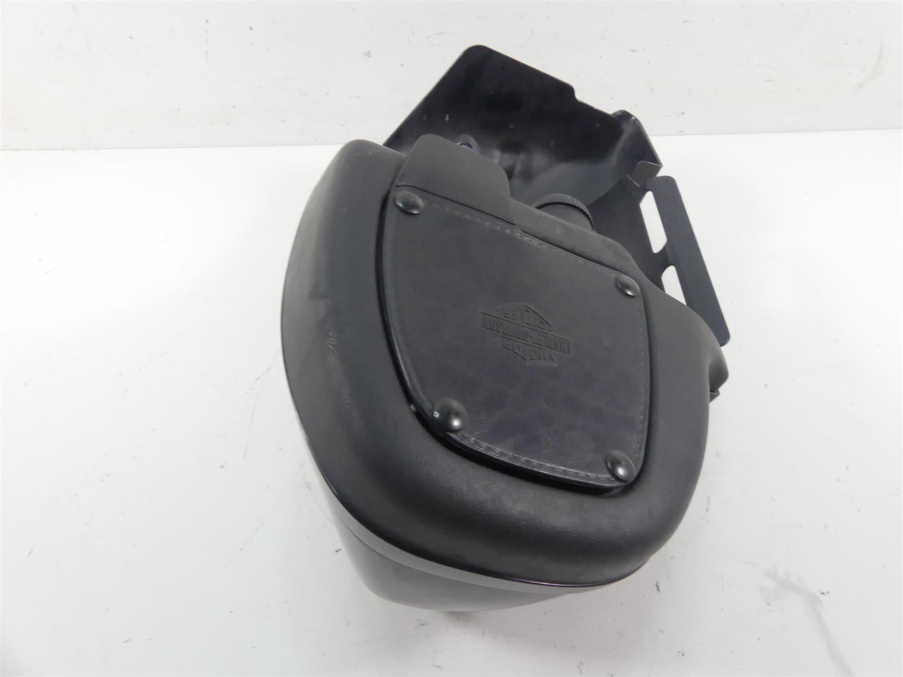 2012 Harley Touring FLHTK Electra Glide Right Side Lower Leg Fairing 58817-05A {{ shop.shopifyCountryName }} - Mototech271