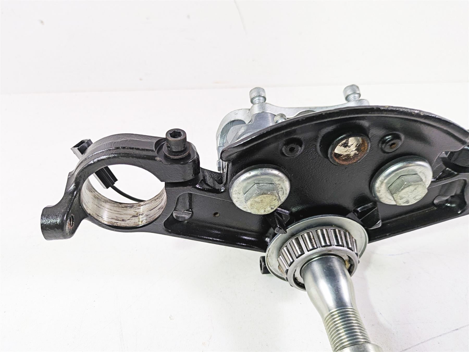 2015 Harley Touring FLHTKL Electra Glide Upper Lower Triple Tree Set 45900091A {{ shop.shopifyCountryName }} - Mototech271