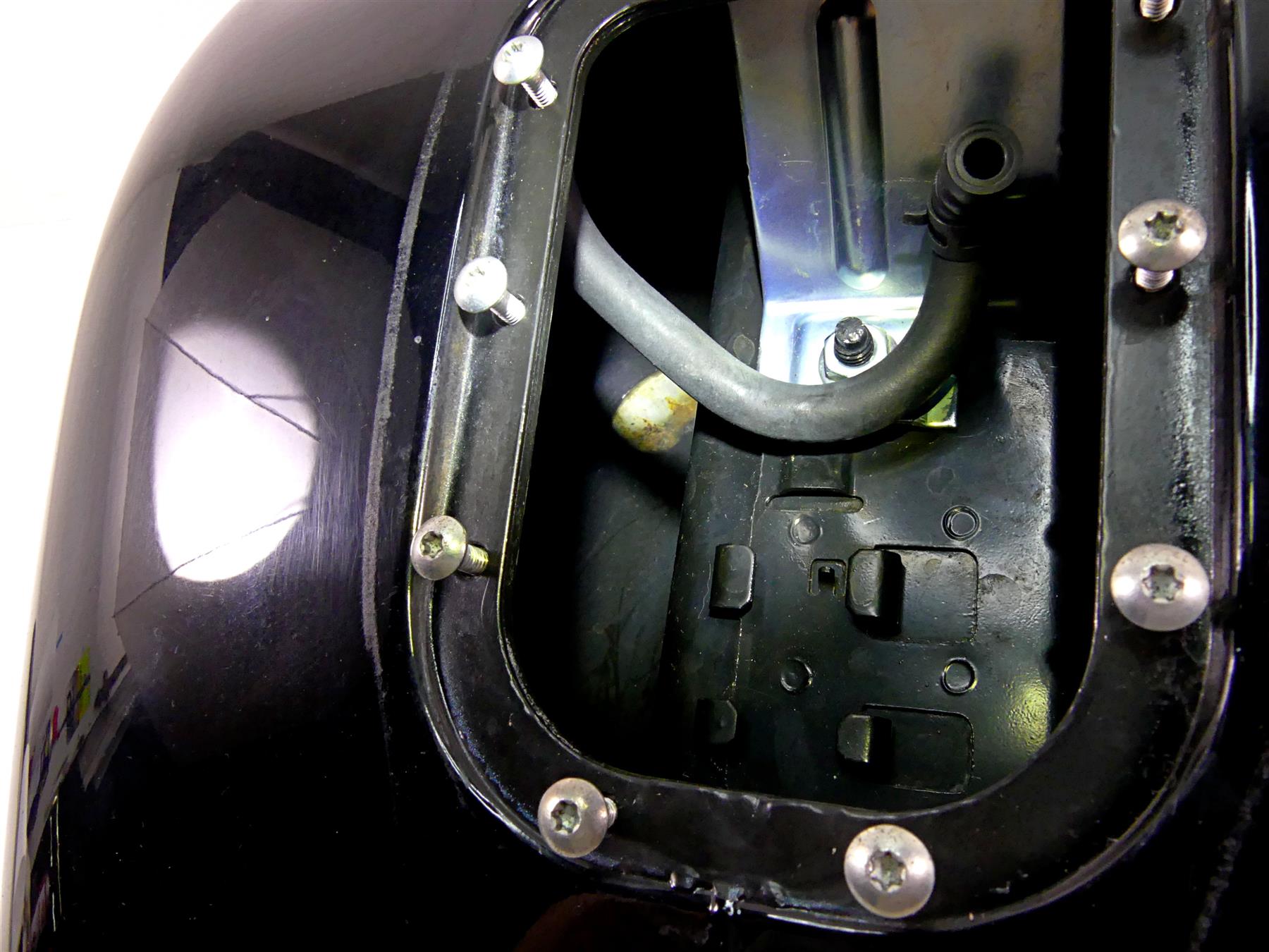 2011 Harley Softail FXS Blackline Fuel Gas Petrol Tank Reservoir