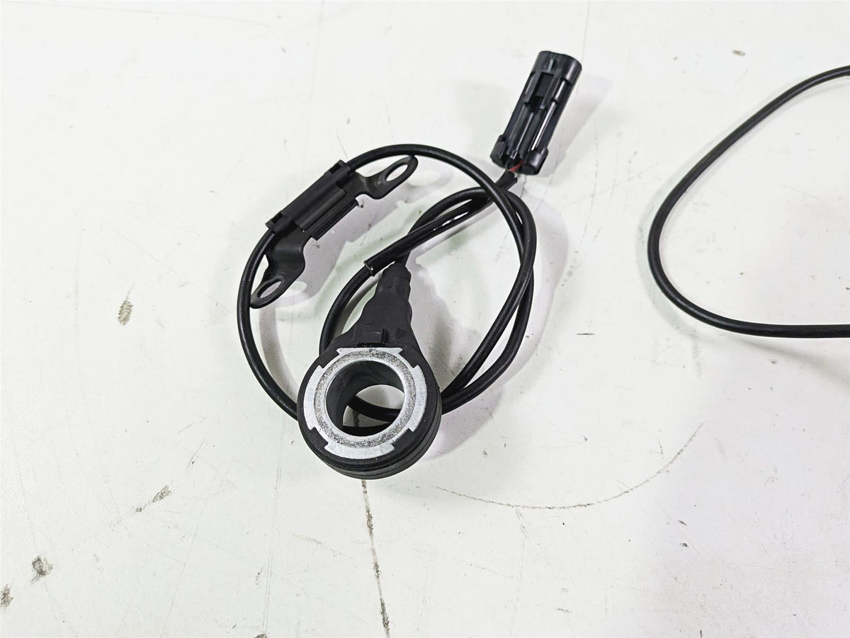 2008 Harley Touring FLHTP Electra Glide Abs Wheel Speed Sensor Set 40614-08 {{ shop.shopifyCountryName }} - Mototech271