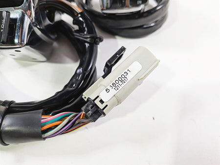 2011 Harley Touring FLHTCU CVO Electra Glide Left Right Control Switch 71682-06A-Mototech271