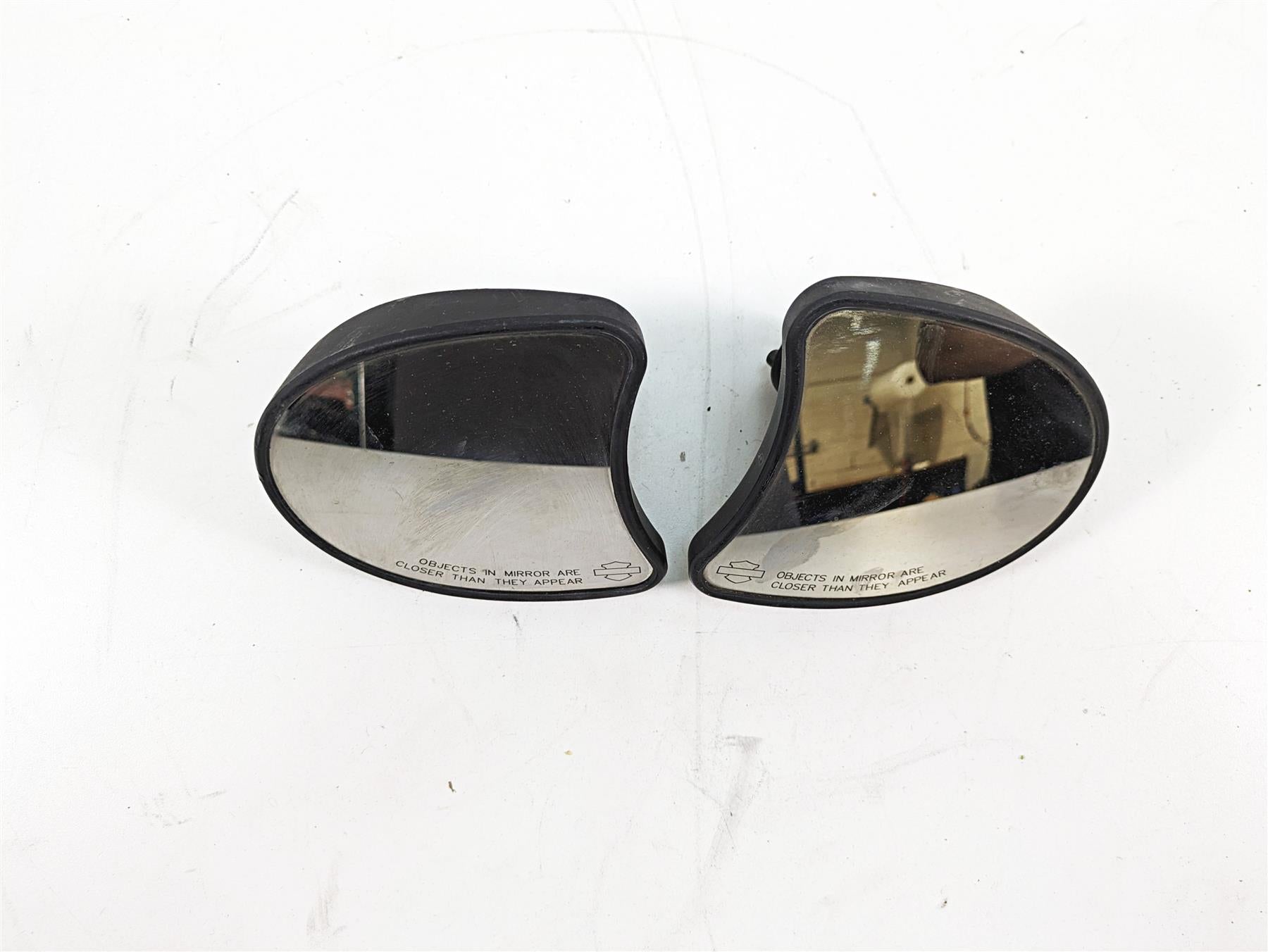 2006 Harley Touring FLHXI Street Glide Rear View Mirror Set 91955-98B 91974-98B {{ shop.shopifyCountryName }} - Mototech271
