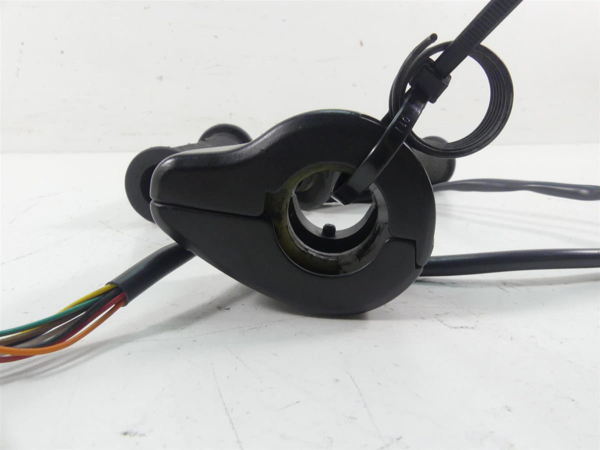 2018 Ducati Hypermotard 939 SP Ride By Wire Throttle Grip Handle 66020033E {{ shop.shopifyCountryName }} - Mototech271
