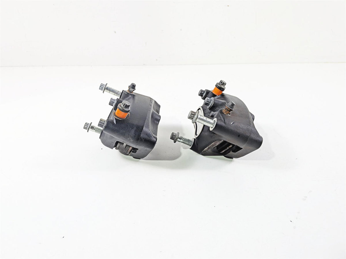 2000 Harley Touring FLHRCI Road King Front Brake Caliper Set 44023-00C 44046-00D {{ shop.shopifyCountryName }} - Mototech271