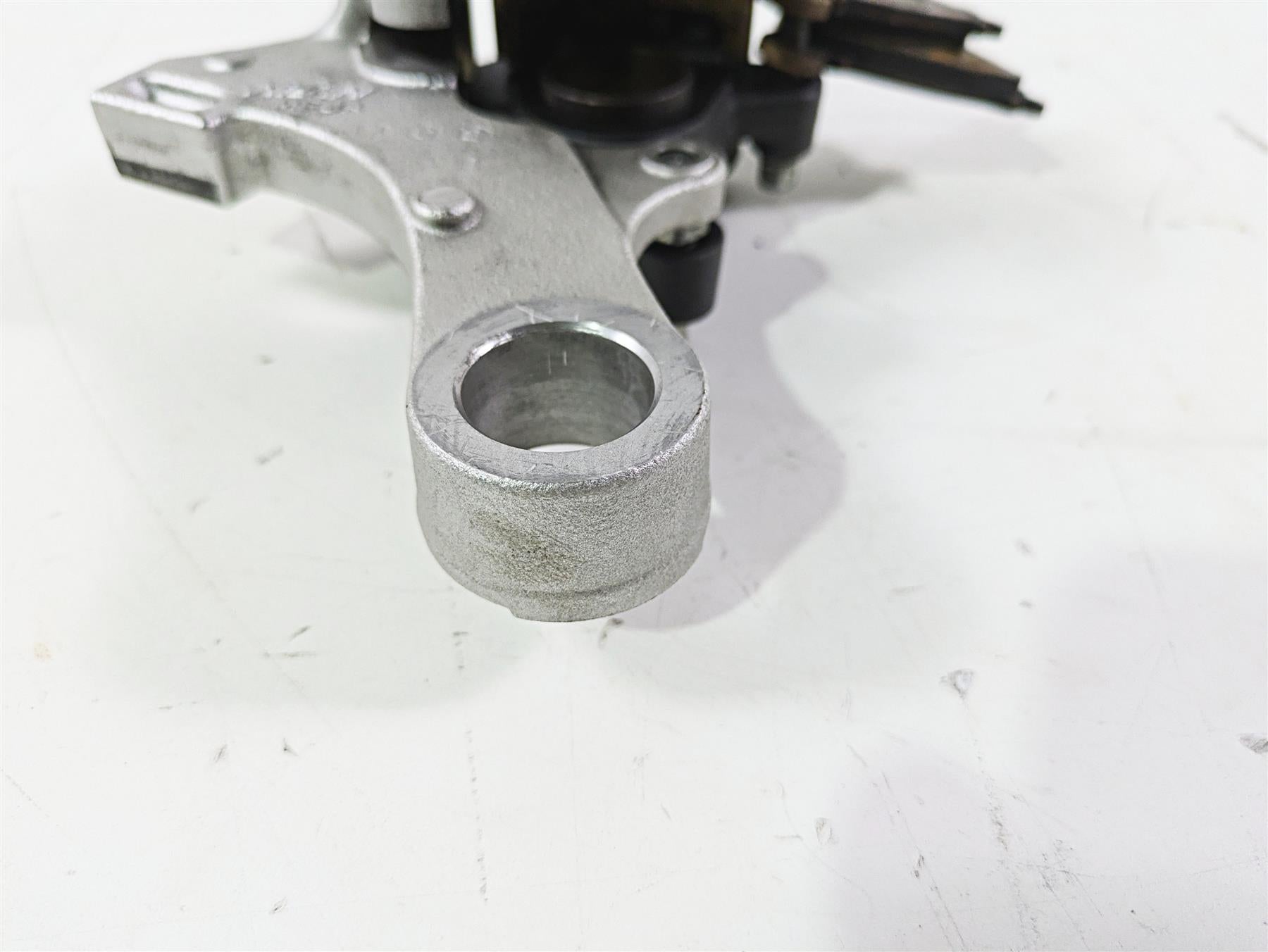 2017 Honda CBR600RR Rear Nissin Brake Caliper & Bracket 43150-MFJ-D01 {{ shop.shopifyCountryName }} - Mototech271