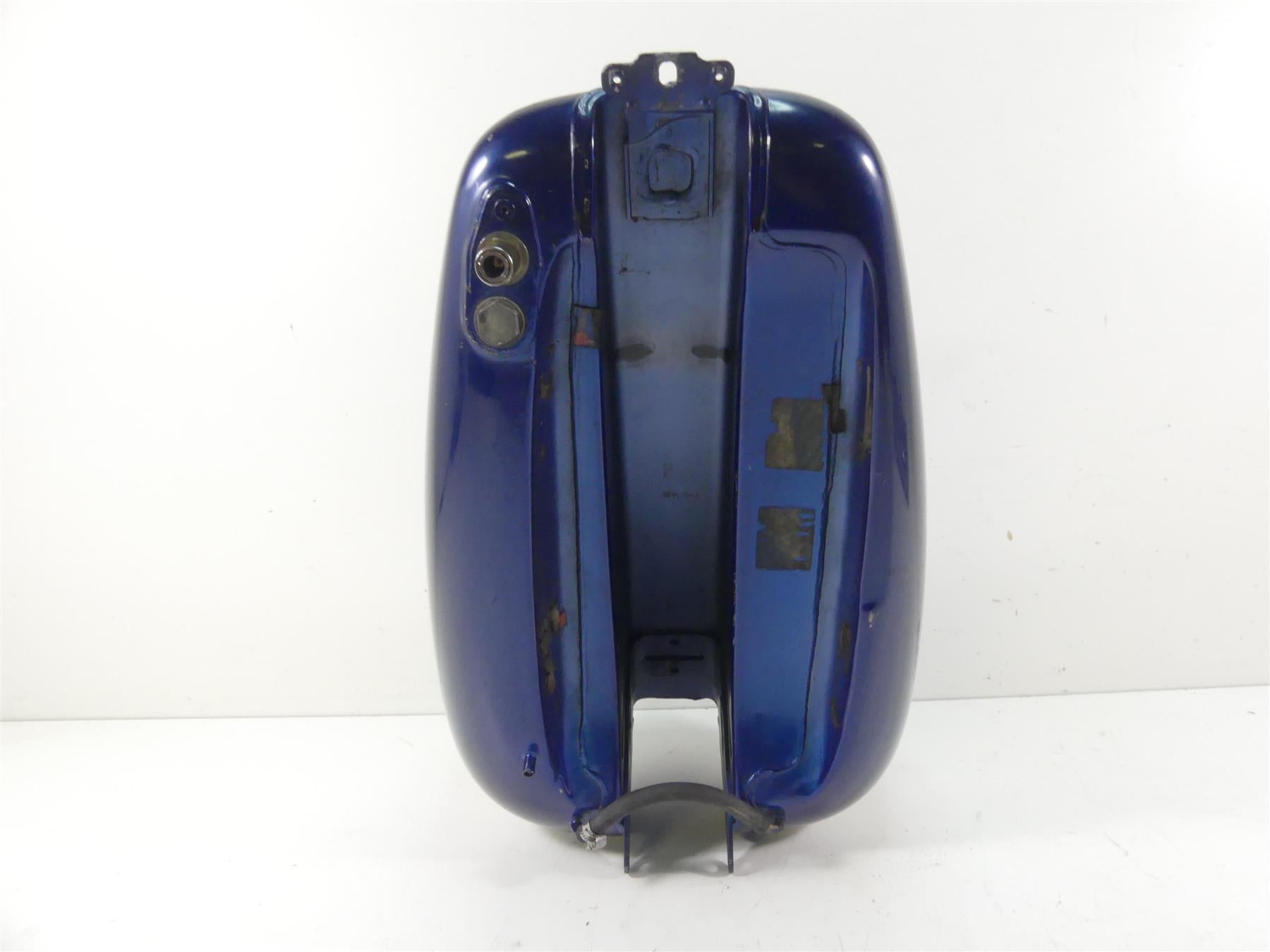 2002 Harley Softail FXSTDI Deuce Fuel Gas Petrol Tank Reservoir - Read 62082-00D {{ shop.shopifyCountryName }} - Mototech271