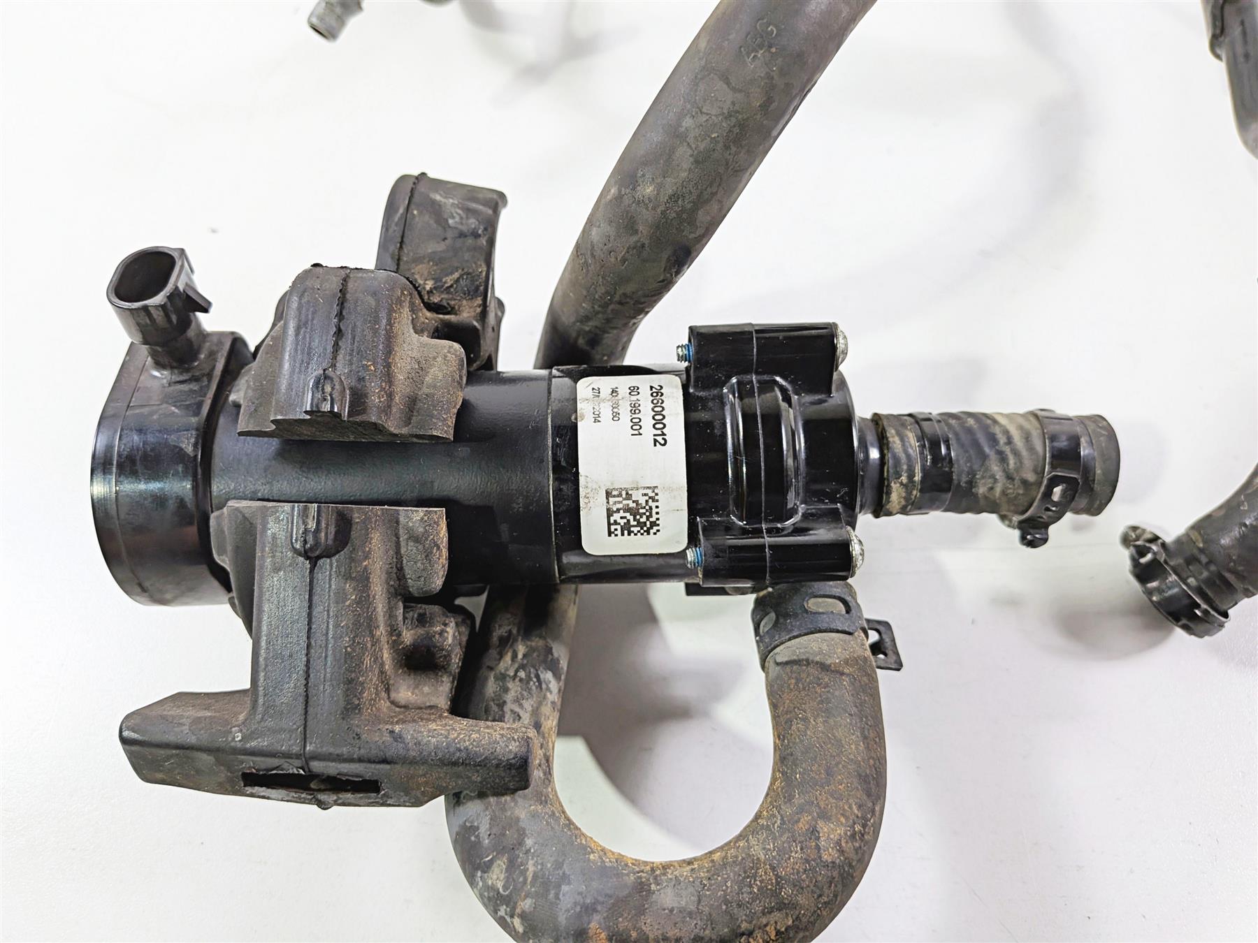 2014 Harley Touring FLHTK Electra Glide Water Pump + Mount & Lines 26800107-Mototech271