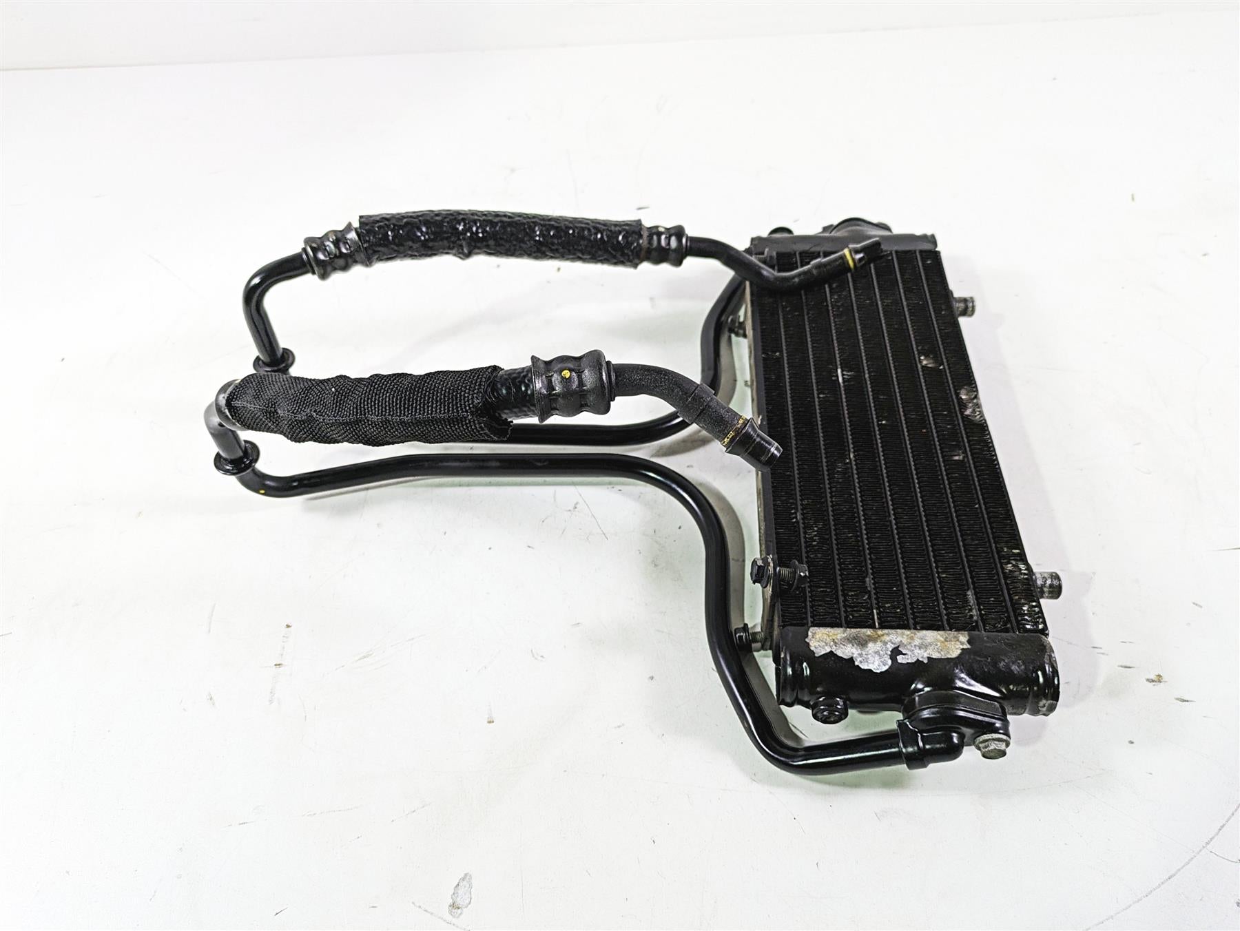 2013 Harley VRSCDX Night Rod Sp Oil Cooler & Lines 26723-04 {{ shop.shopifyCountryName }} - Mototech271