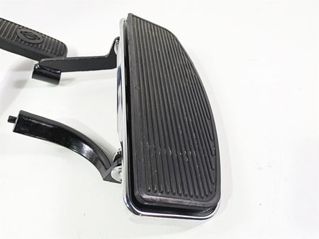 2016 Harley Touring FLHR Road King Front Right Floorboard & Brake Ped 50621-06A {{ shop.shopifyCountryName }} - Mototech271