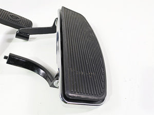 2016 Harley Touring FLHR Road King  Front Right Floorboard & Brake Ped 50621-06A