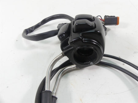2004 Harley Softail FLSTFI Fat Boy Right Control Switch Start Stop 71684-06A {{ shop.shopifyCountryName }} - Mototech271
