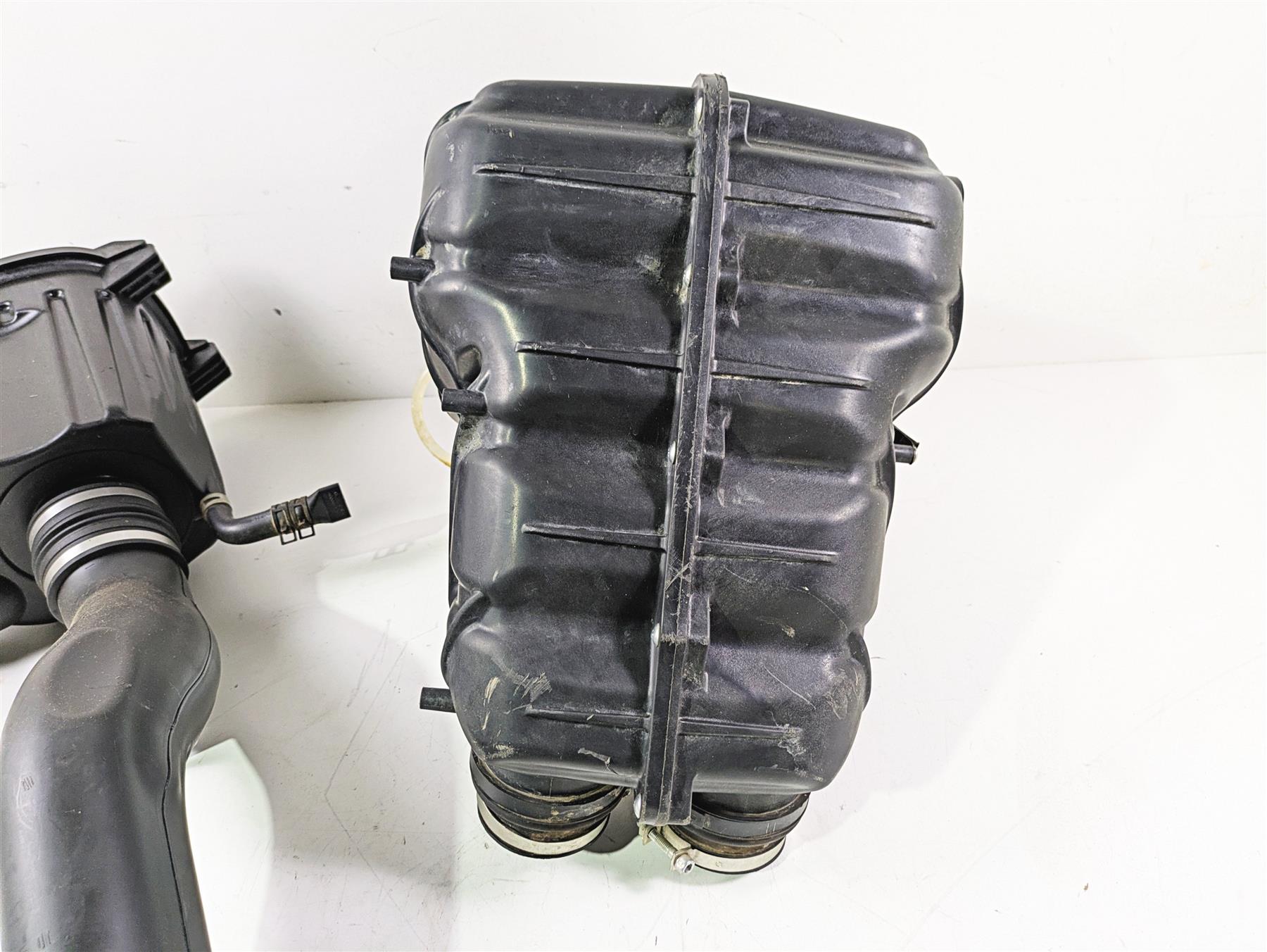2023 Kawasaki Teryx KRX KRF 1000 C Air Cleaner Breather Filter Set 11010-0900 {{ shop.shopifyCountryName }} - Mototech271