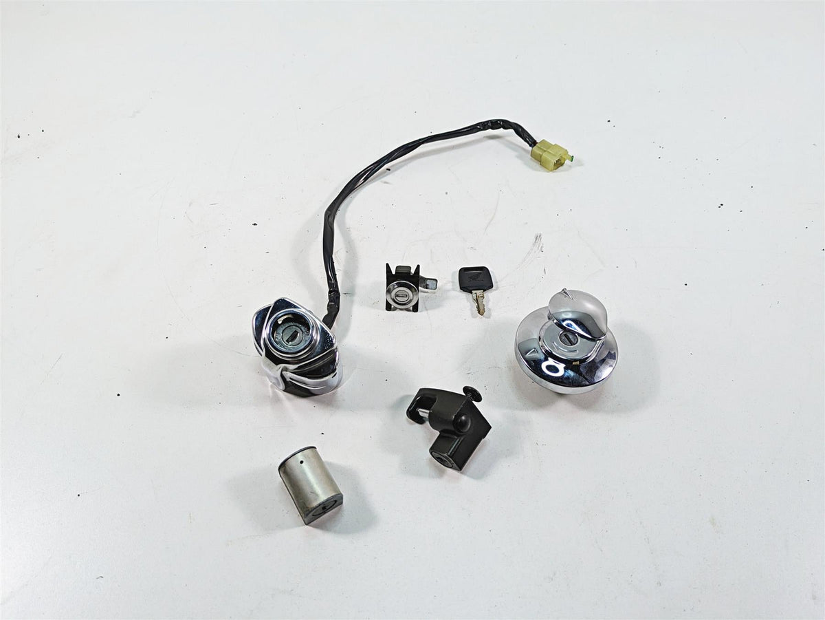 2006 Honda VT1100 C2 Shadow Ignition Switch Fuel Cap Key Lock Set 35010-MCK-A01 {{ shop.shopifyCountryName }} - Mototech271