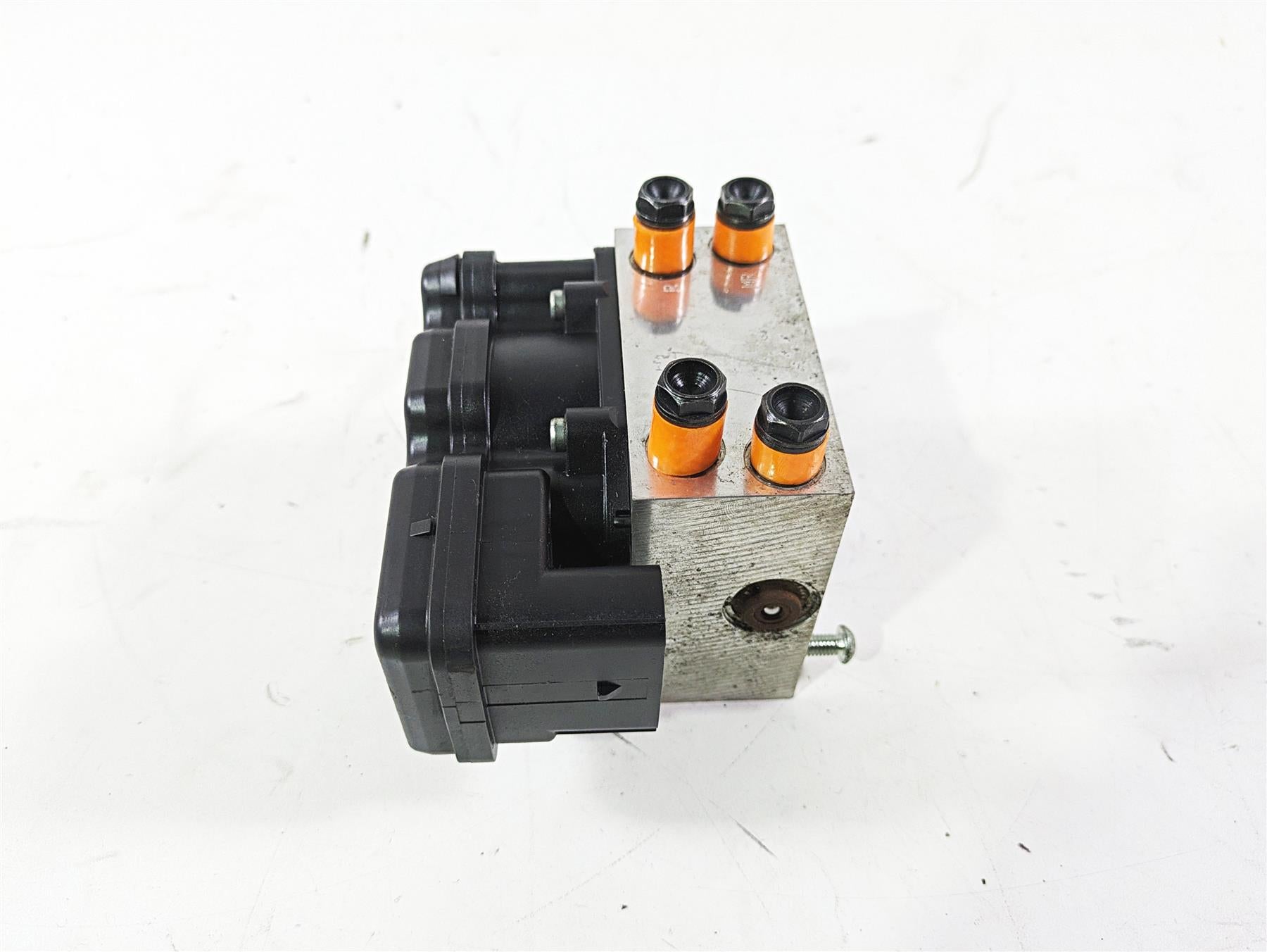 2008 Harley Touring FLHTCU E-Glide 105TH Abs Brake Pump Unit Module 40688-08 {{ shop.shopifyCountryName }} - Mototech271